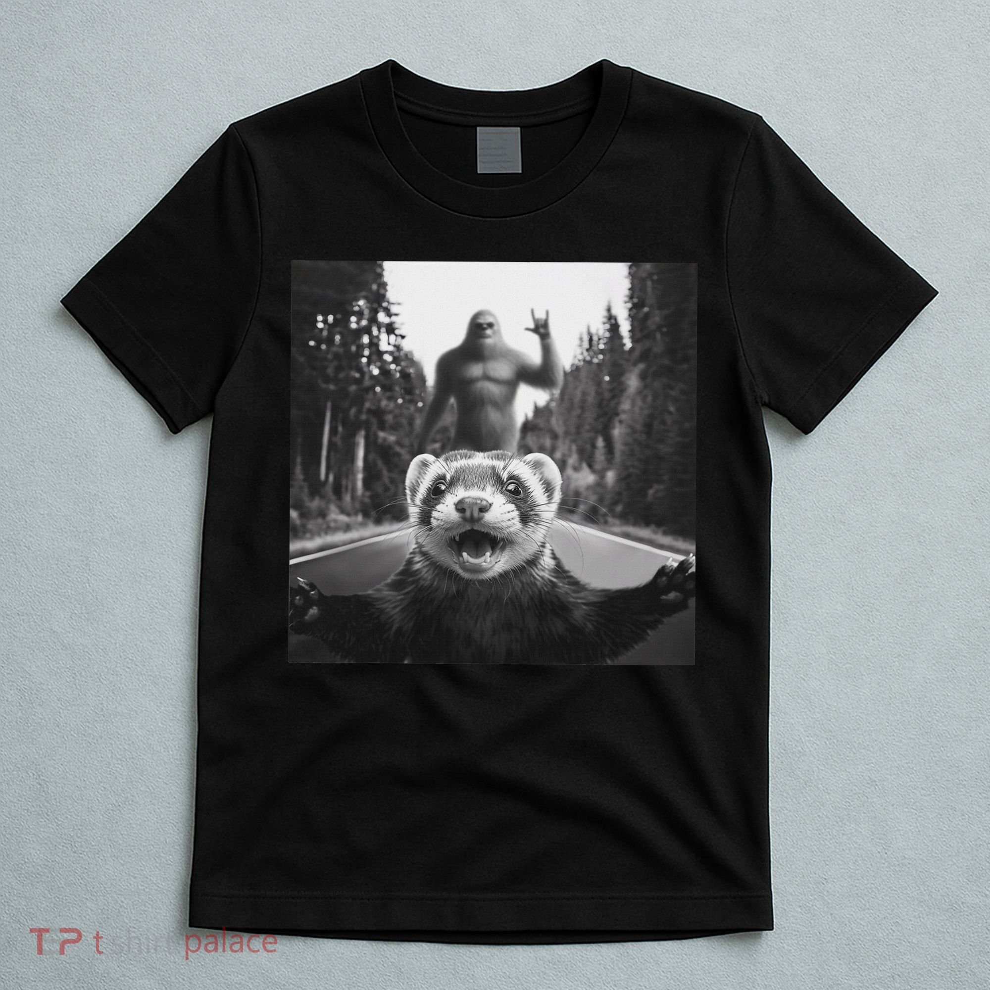 Ferret Selfie With Bigfoot Funny Gifts For Women T-Shirt