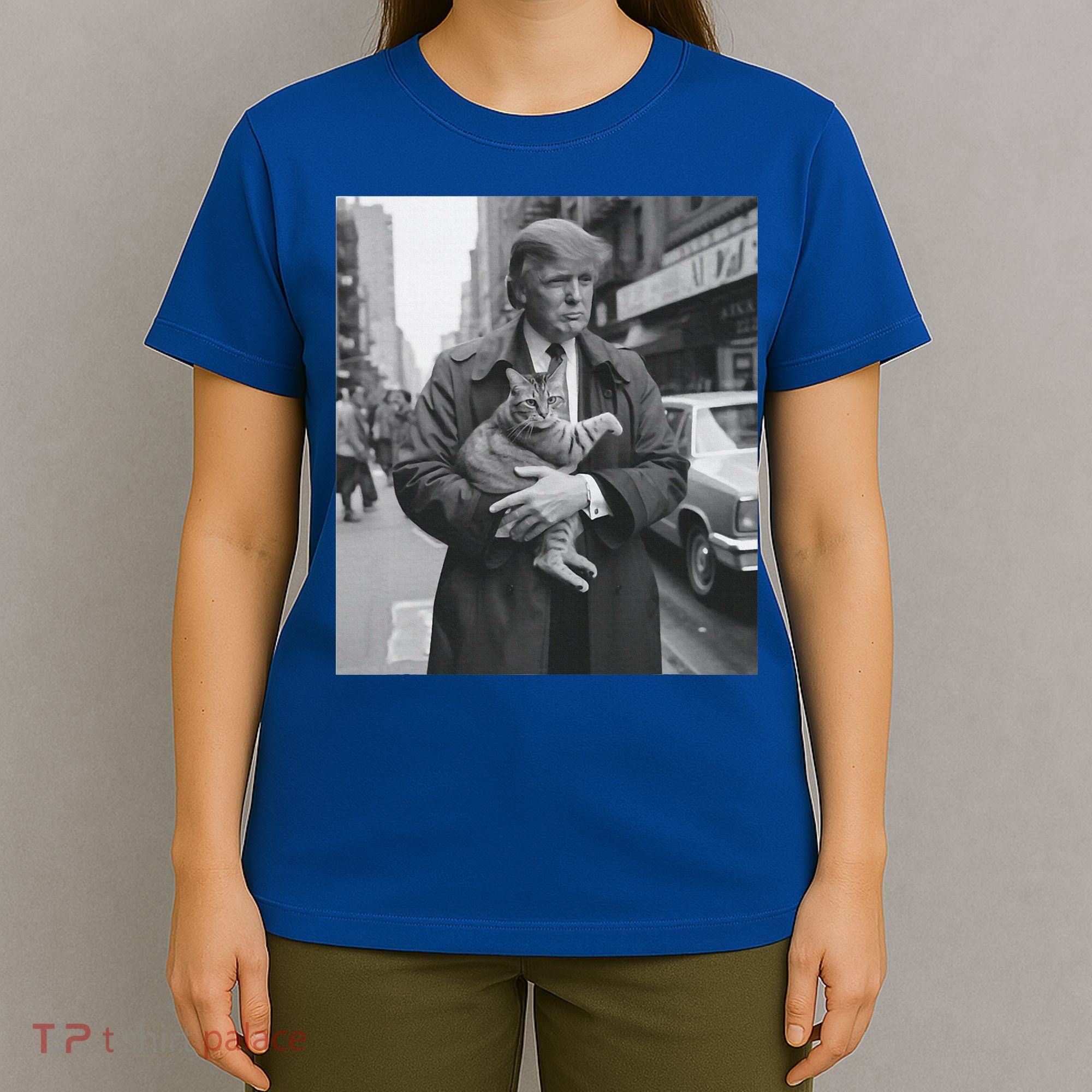 Funny Trump And Cat Funny Political  T-Shirt