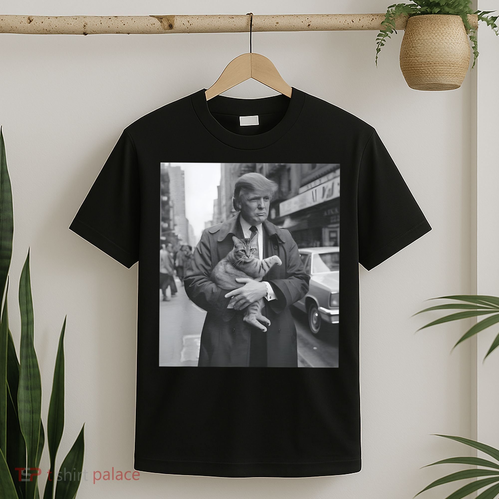 Funny Trump And Cat Funny Political T-Shirt