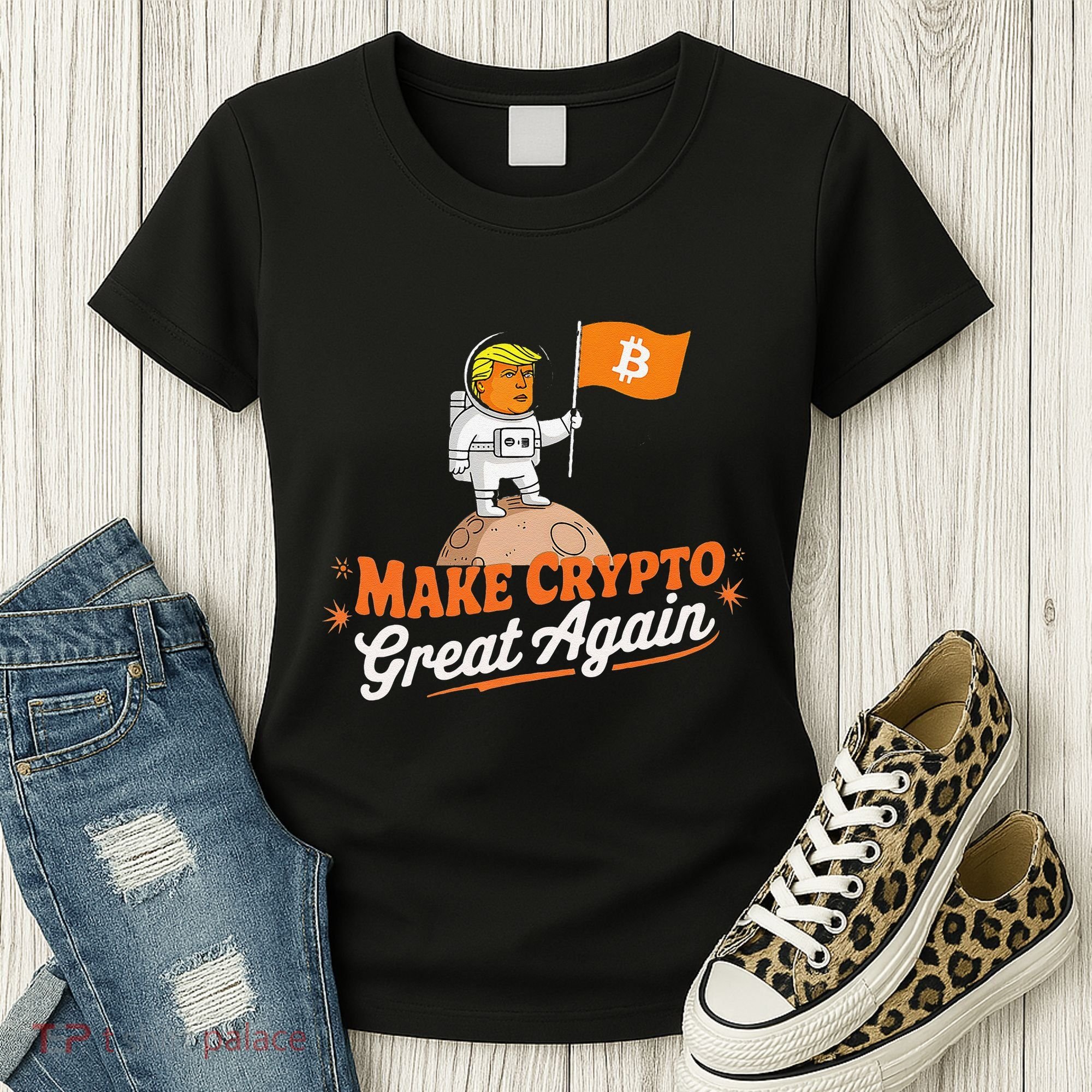 Funny Trump Astronaut Make Crypto Great To Moon Bitcoin Women's T-Shirt
