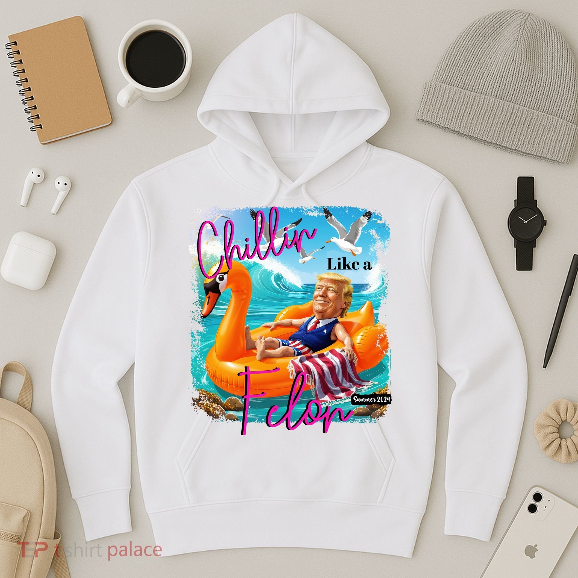 Funny Trump Chillin Like A Felon Hoodie