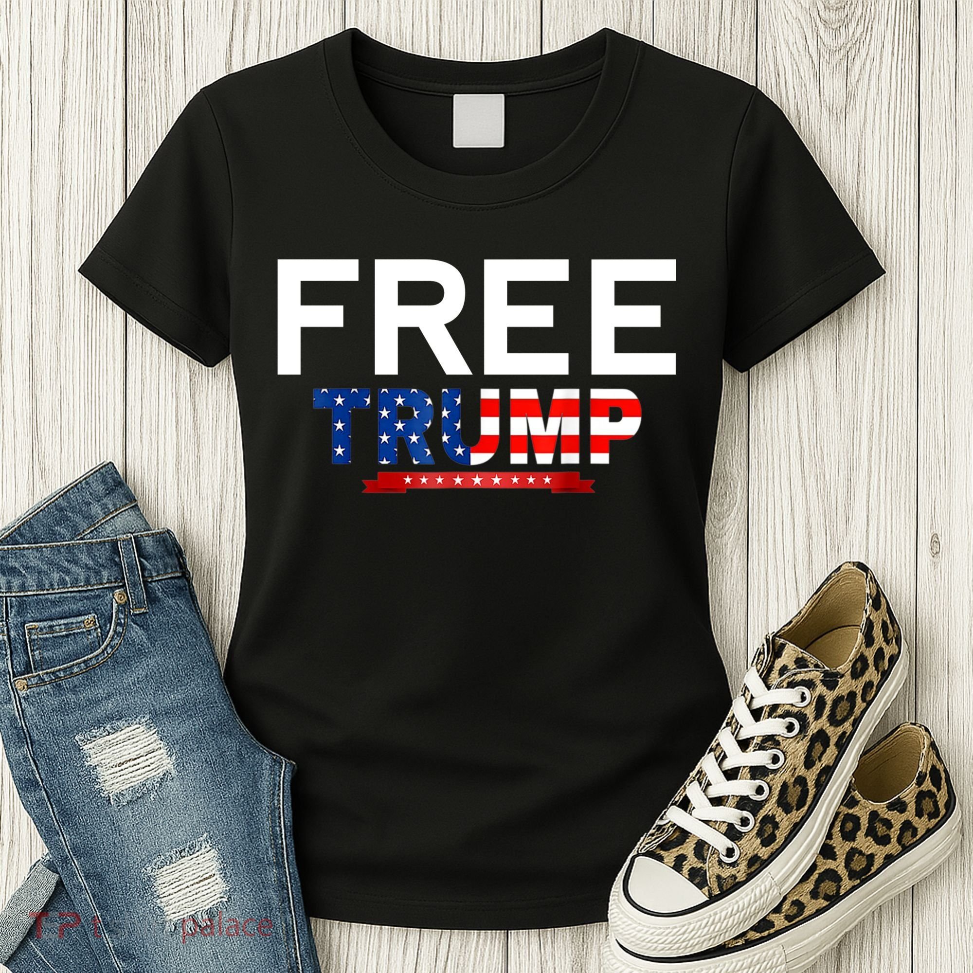 Free Trump, Free Donald Trump 2024 Women's T-Shirt