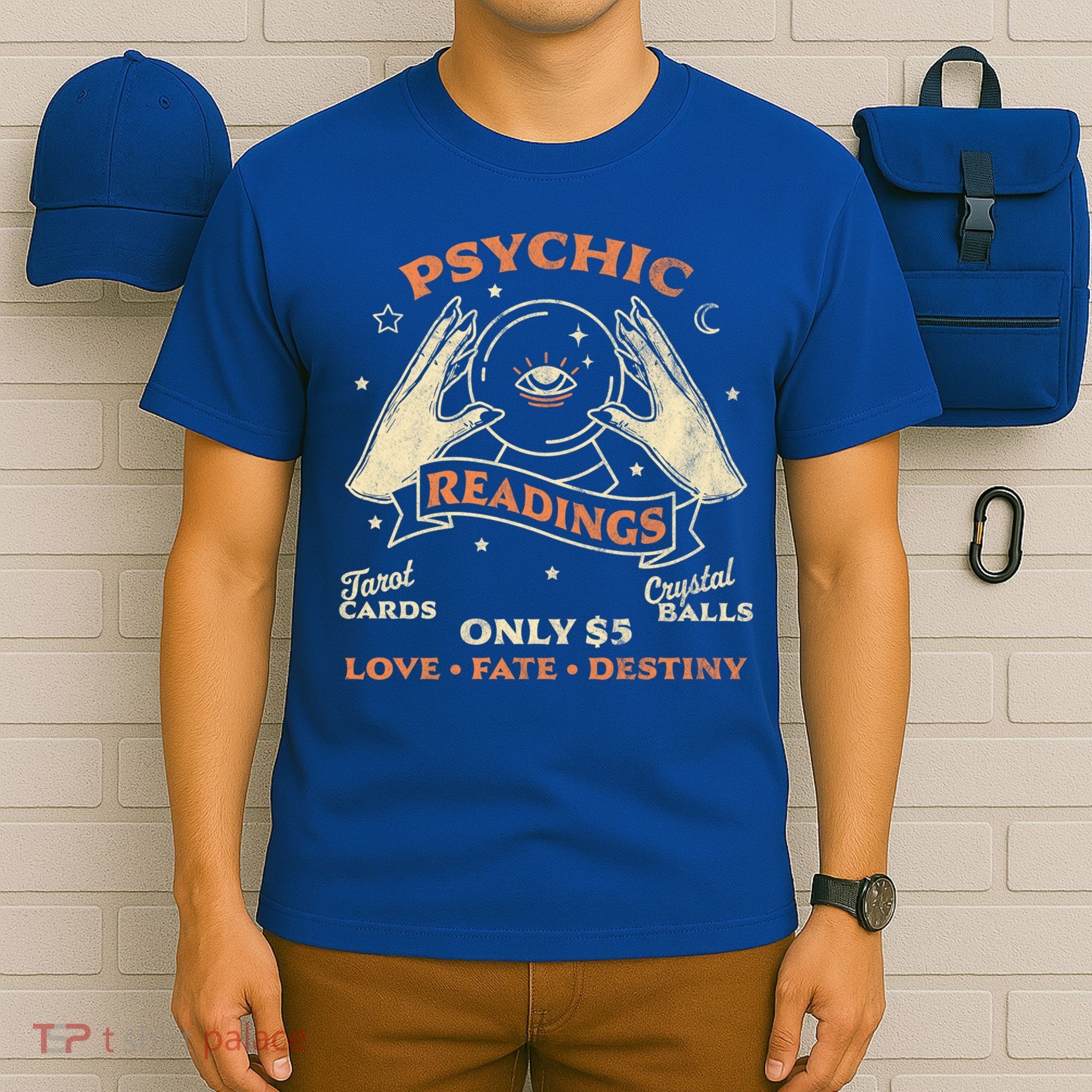 Fortune Teller Psychic Readings Tarot Crystal Ball Vintage Cool Gift T-Shirt