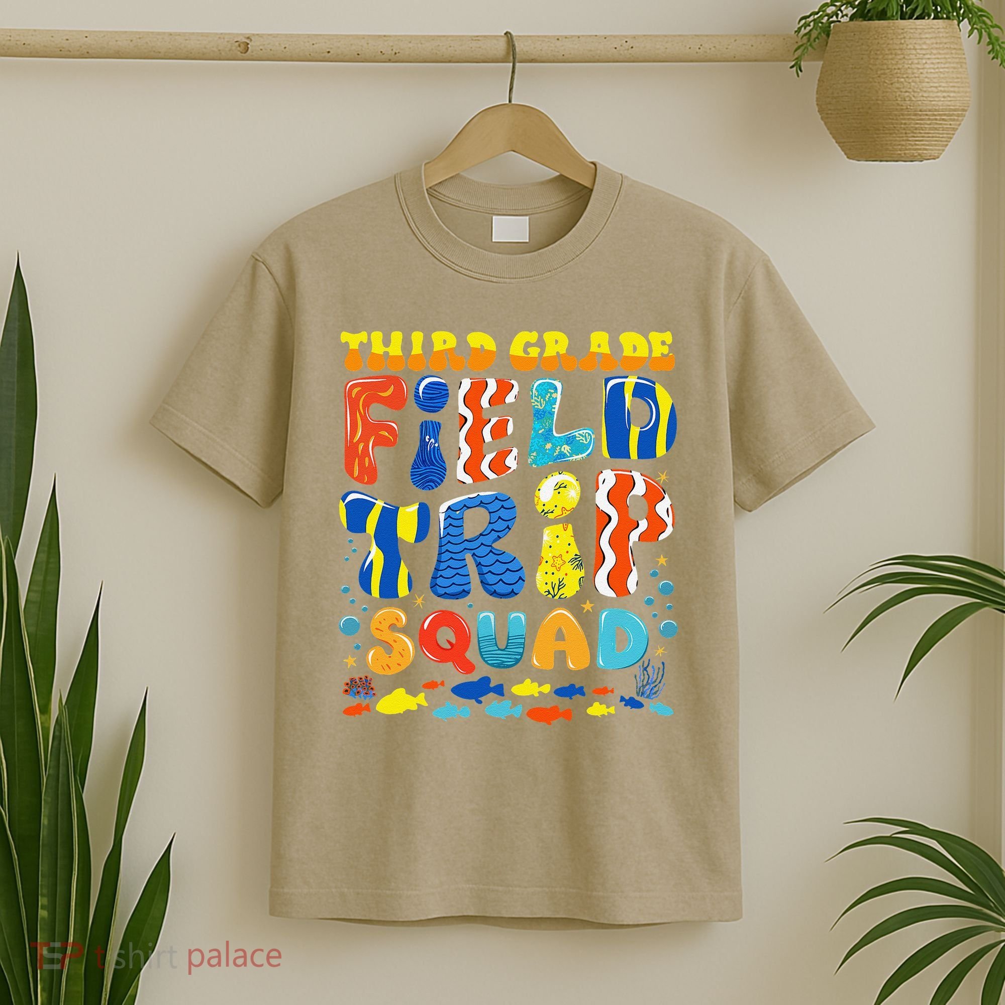 Field Trip Squad Fish Aquarium 3rd Grade Teacher Student T-Shirt