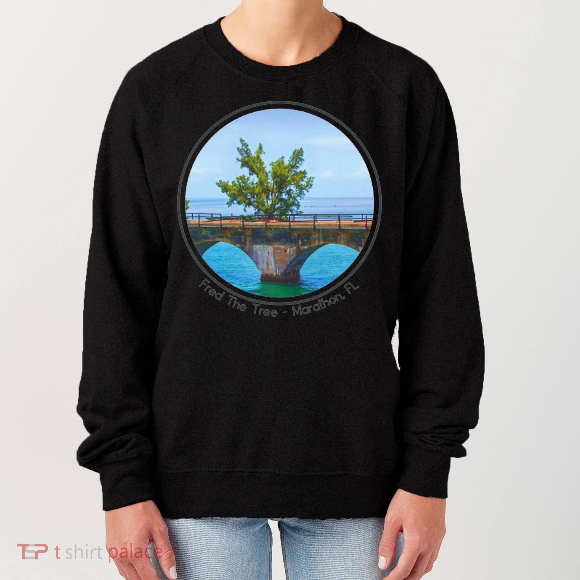 Fred The Tree Marathon Fl 7 Mile Bridge Tree Of Hope Women's Sweatshirt