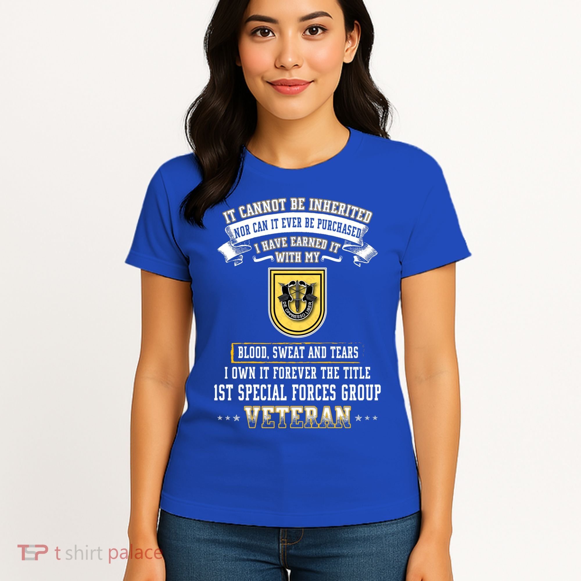 Forever The Title 1st Special Forces Group Veteran Day Xmas Funny Gift Women's T-Shirt