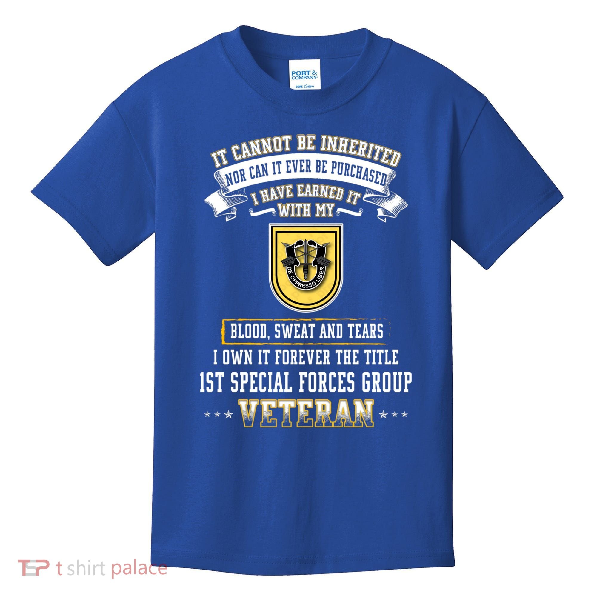 Forever The Title 1st Special Forces Group Veteran Day Xmas Funny Gift Kids T-Shirt