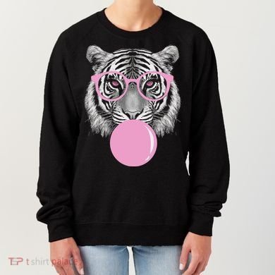 Funny Tiger Wearing Glasses And Blowing Women's Sweatshirt