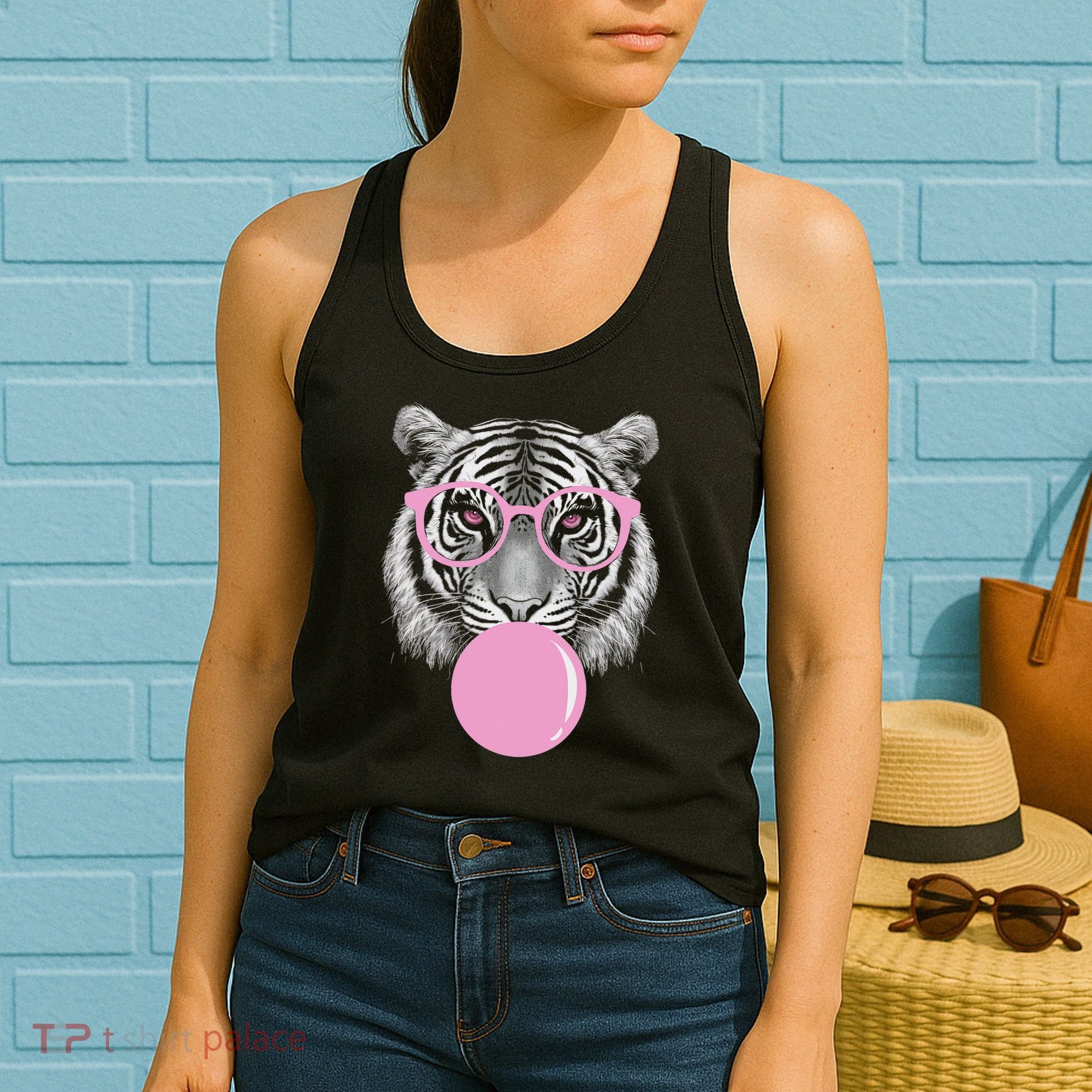 Funny Tiger Wearing Glasses And Blowing Women's Tank Top