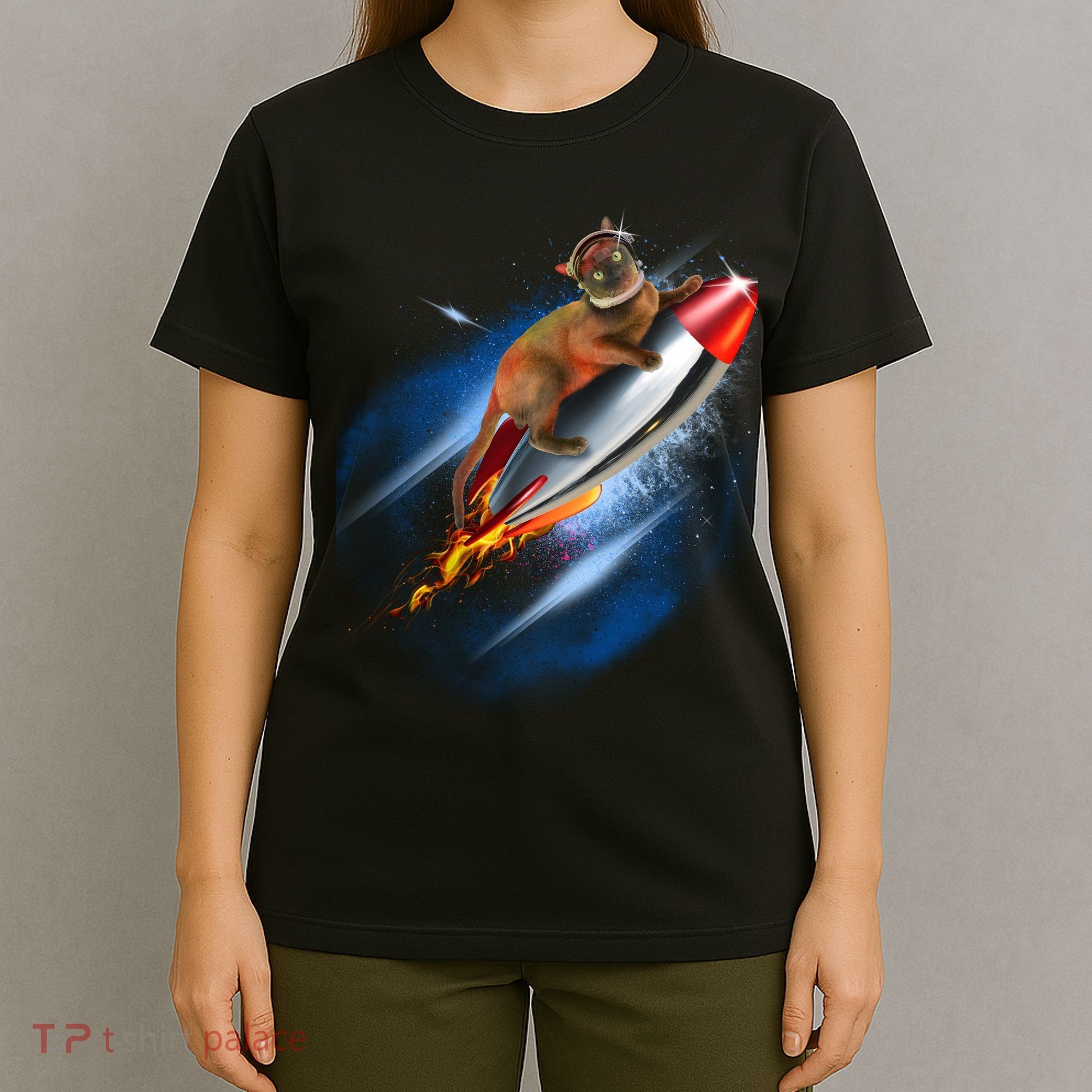 Funny Astronaut Cat Blasting Off In Space T-Shirt