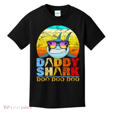 Funny Beach Daddy Shark Doo Kids T-Shirt
