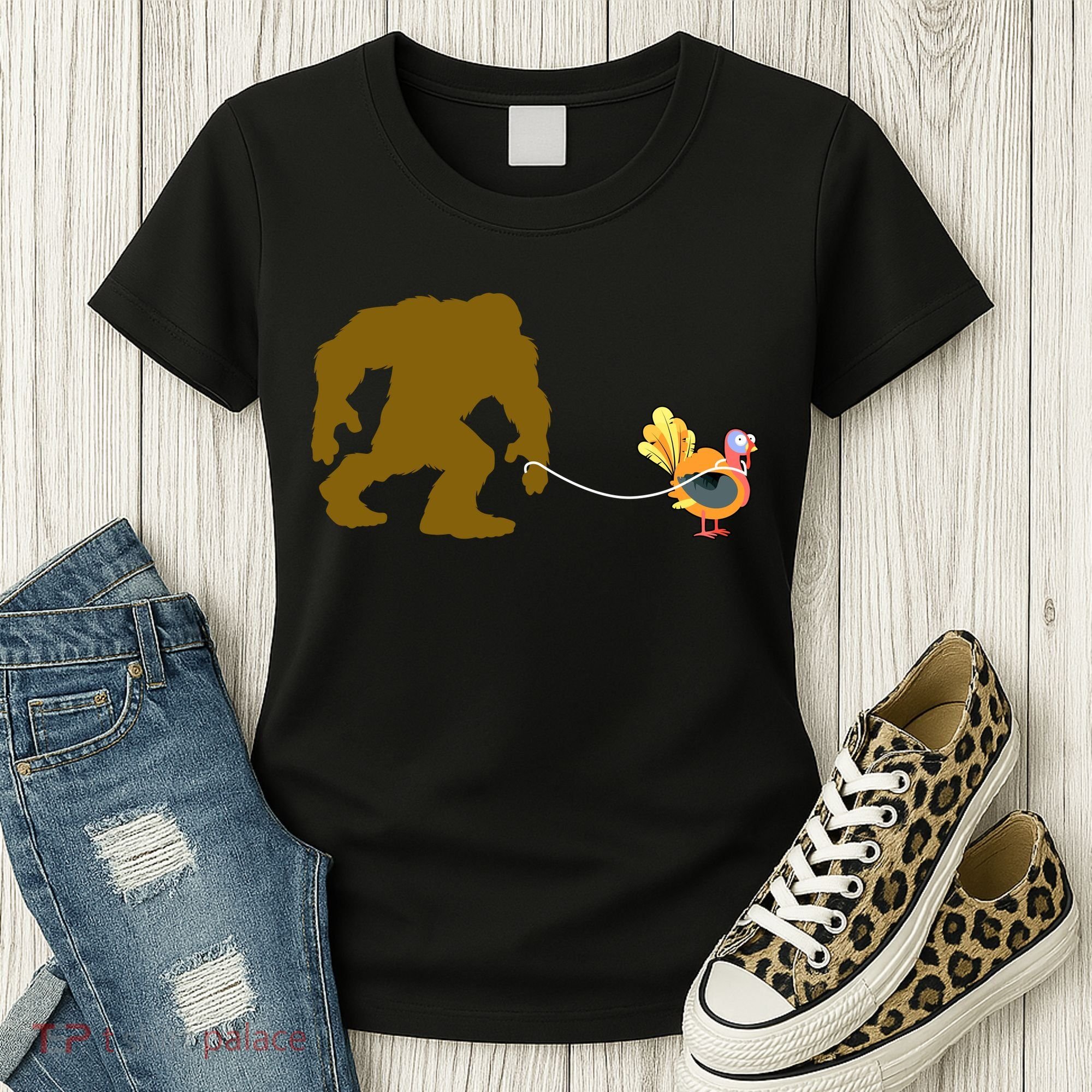 Funny Bigfoot Thanksgiving Turkey Women's T-Shirt