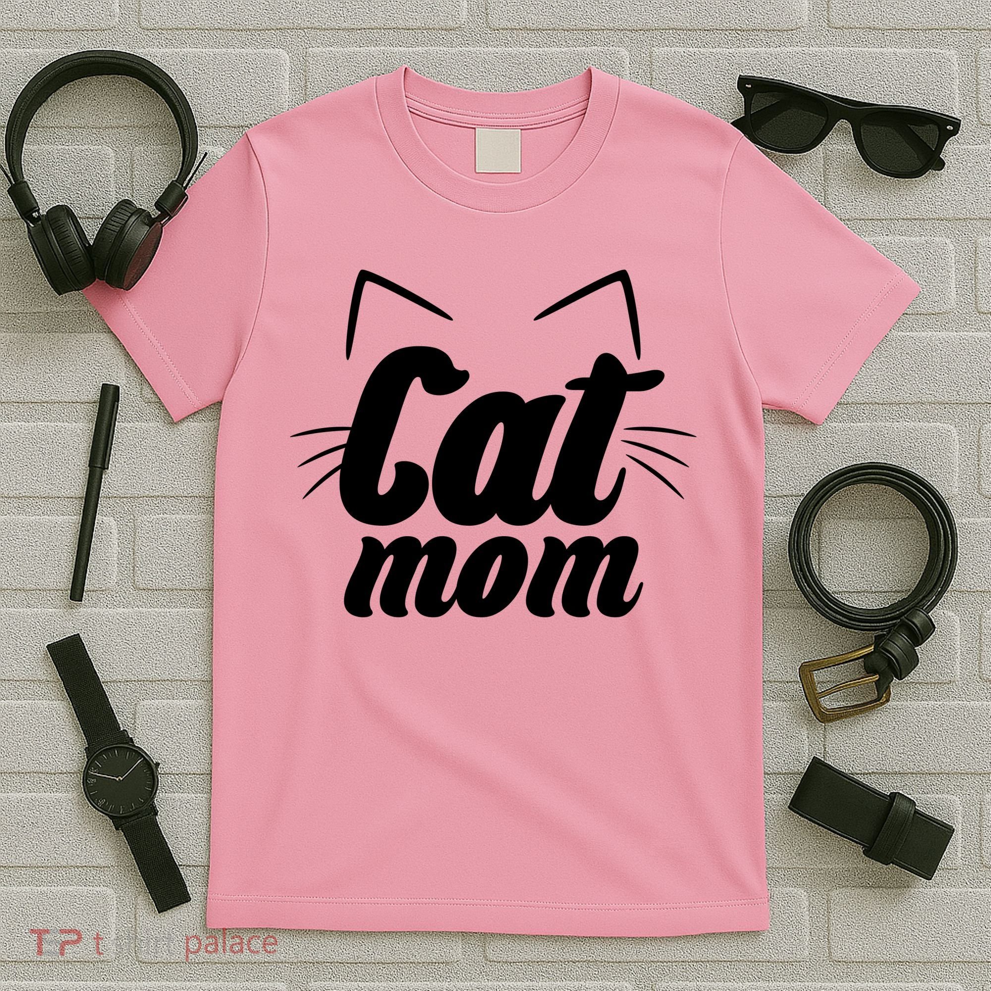 Funny Cat Mom  Cat Lover T-Shirt