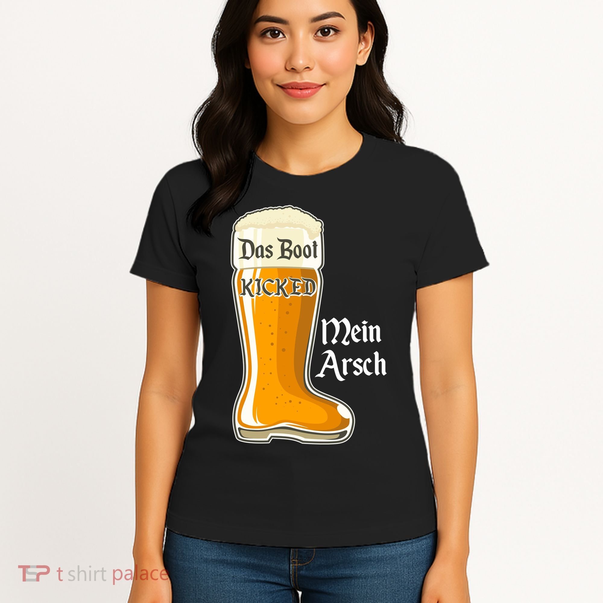 Funny Oktoberfest Das Boot Kicked Mein Arsch Women's T-Shirt