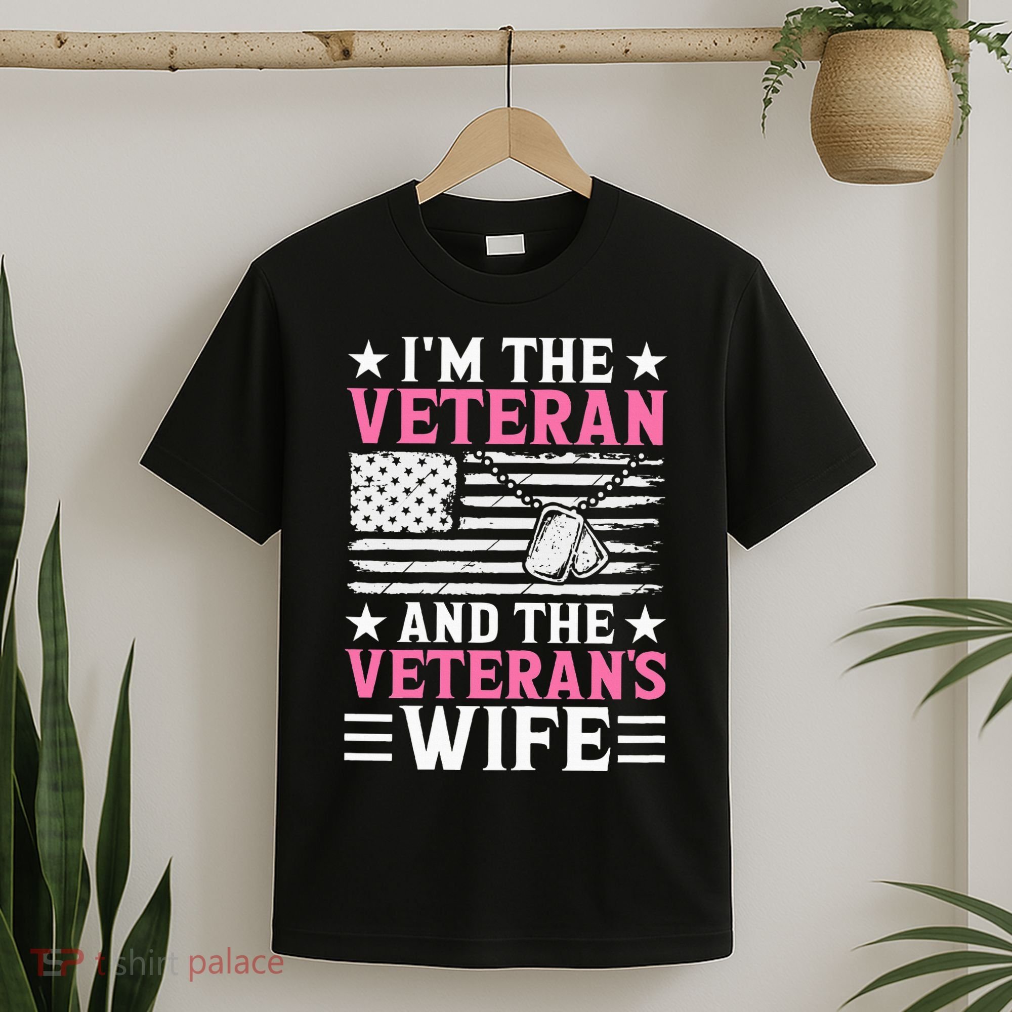 Female Veteran And VeteranS Wife Wo Veteran Mom Grandma T-Shirt