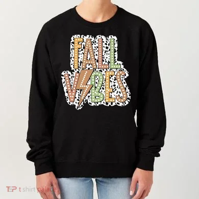 Fall Vibes Retro Autumn Patterns Women's Sweatshirt