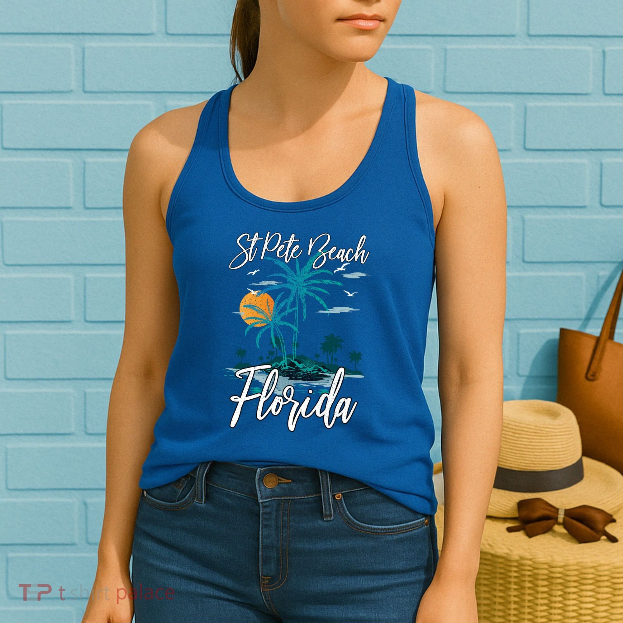 Family Vacation Retro Sunset Florida St Pete Beach Gift Women's Tank Top