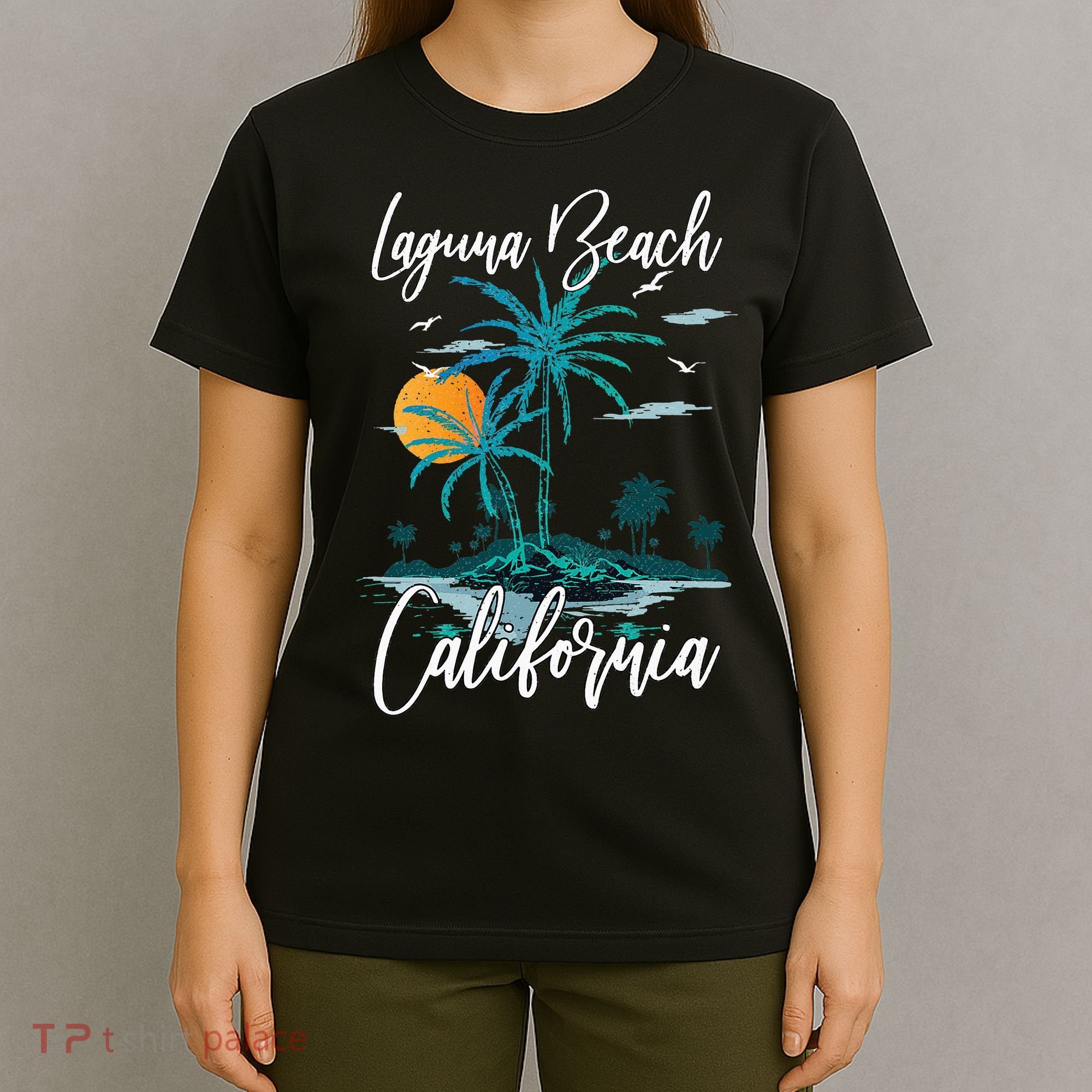 Family Vacation Retro Sunset California Laguna Beach T-Shirt