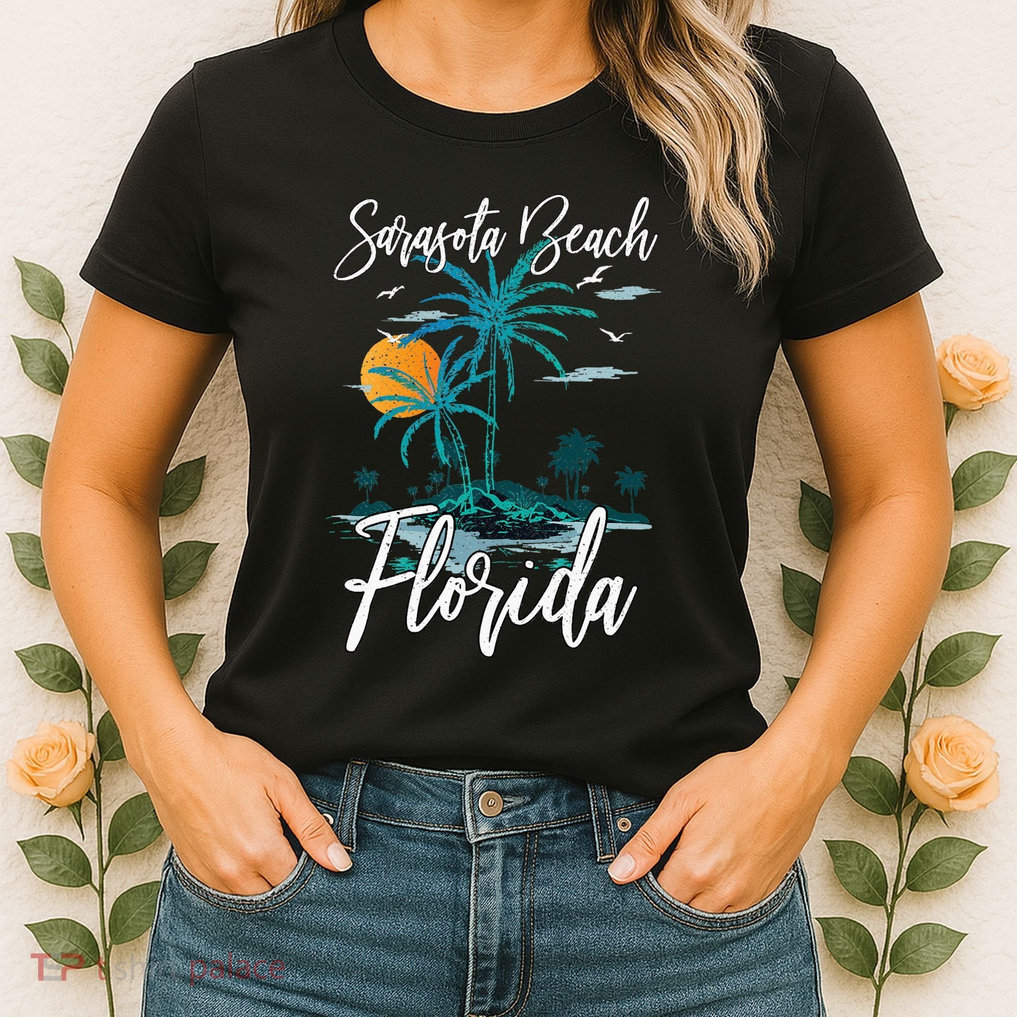 Family Vacation Retro Sunset Florida Sarasota Beach Women's T-Shirt