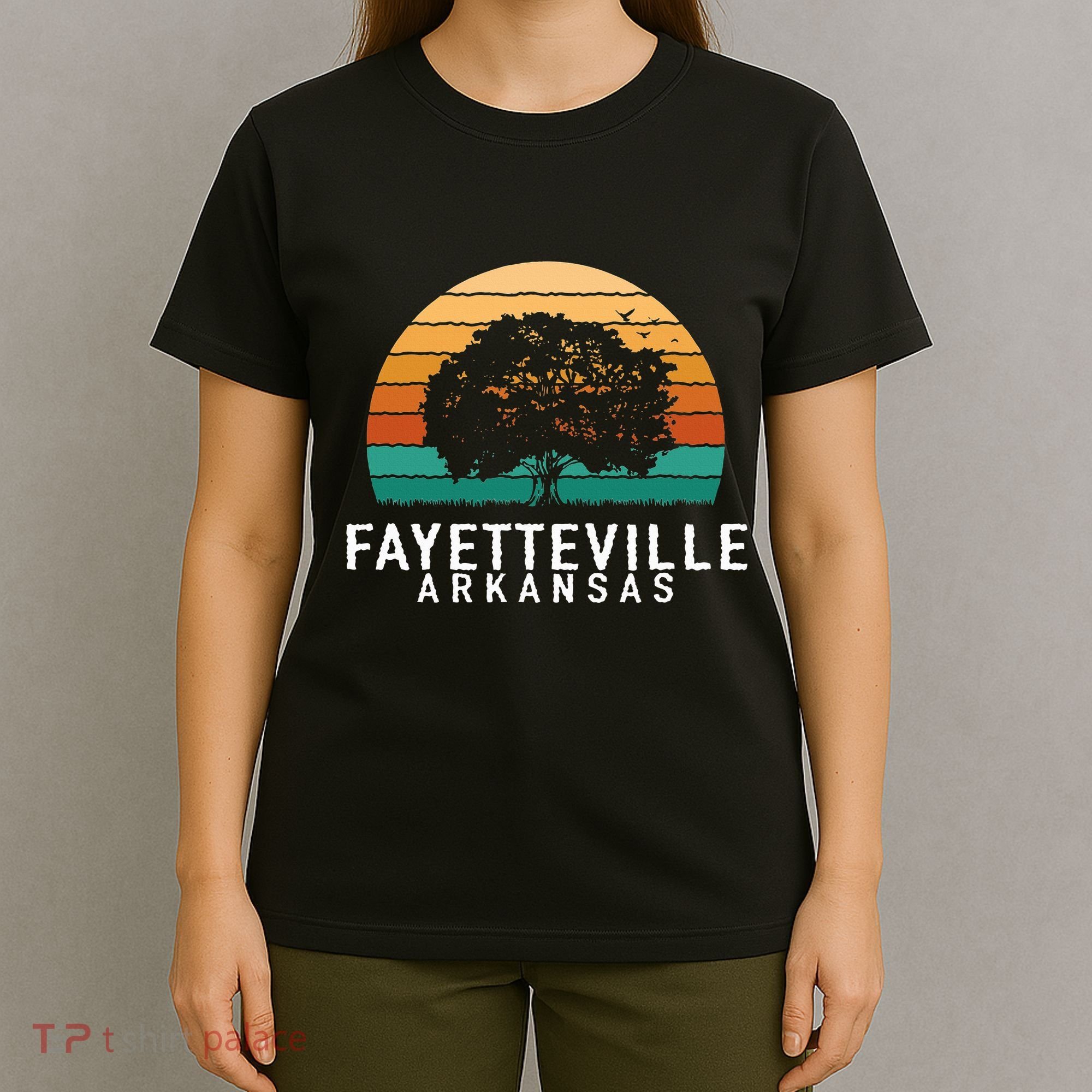 Fayetteville Vintage Sunset Arkansas Souvenir T-Shirt