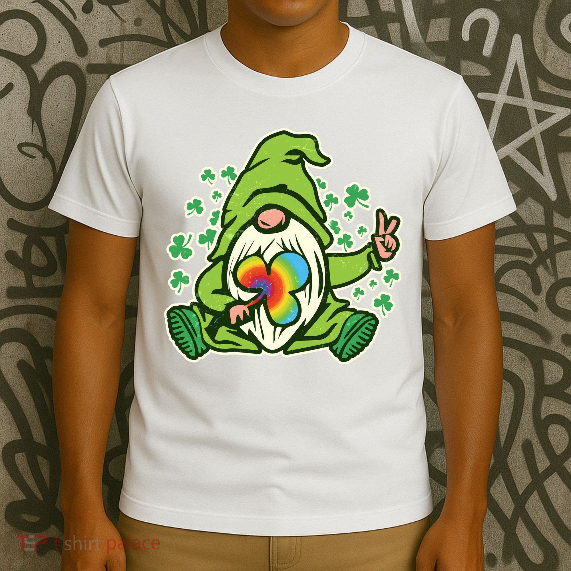 Funny Vintage St Patrick's Day Peace Love Leprechaun Gnome T-Shirt