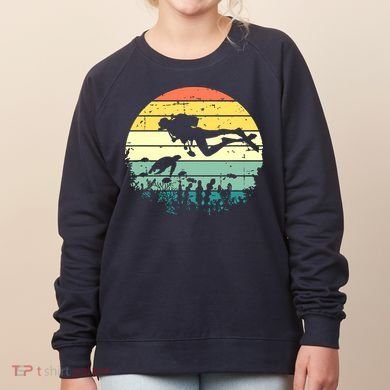 Funny Vintage Scuba Diving Dive Diver Women's Sweatshirt