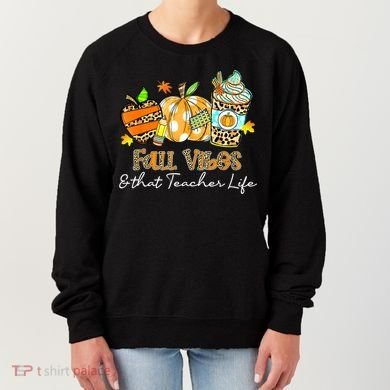 Fall Vibes & That Teacher Life Apple Pencil Pumpkin Fall Women's Sweatshirt
