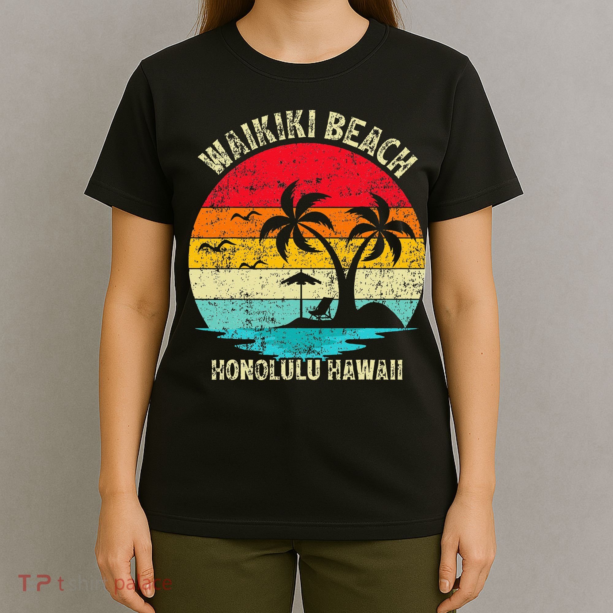 Family Vacation Vintage Retro Honolulu Hawaii Waikiki Beach T-Shirt