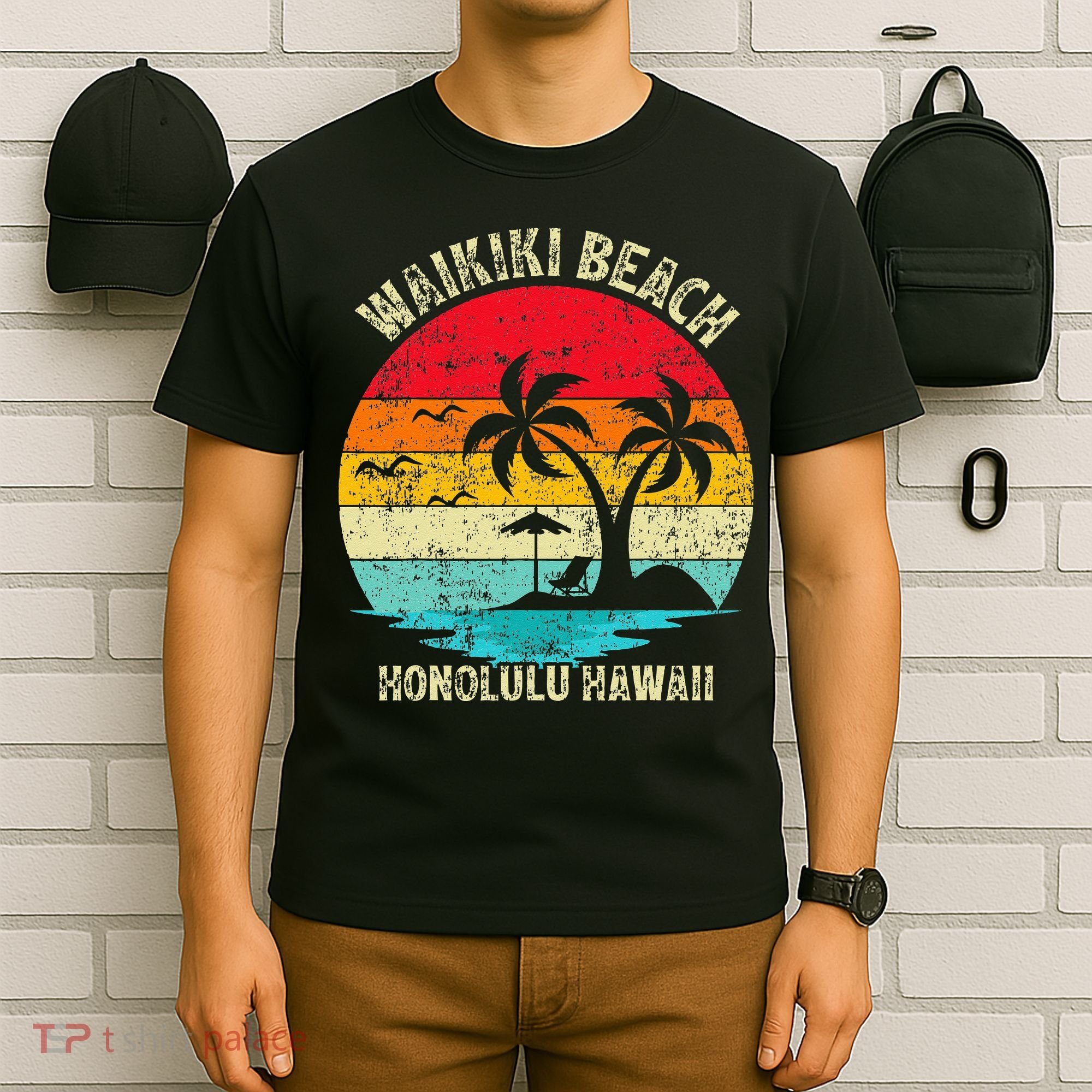 Family Vacation Vintage Retro Honolulu Hawaii Waikiki Beach T-Shirt