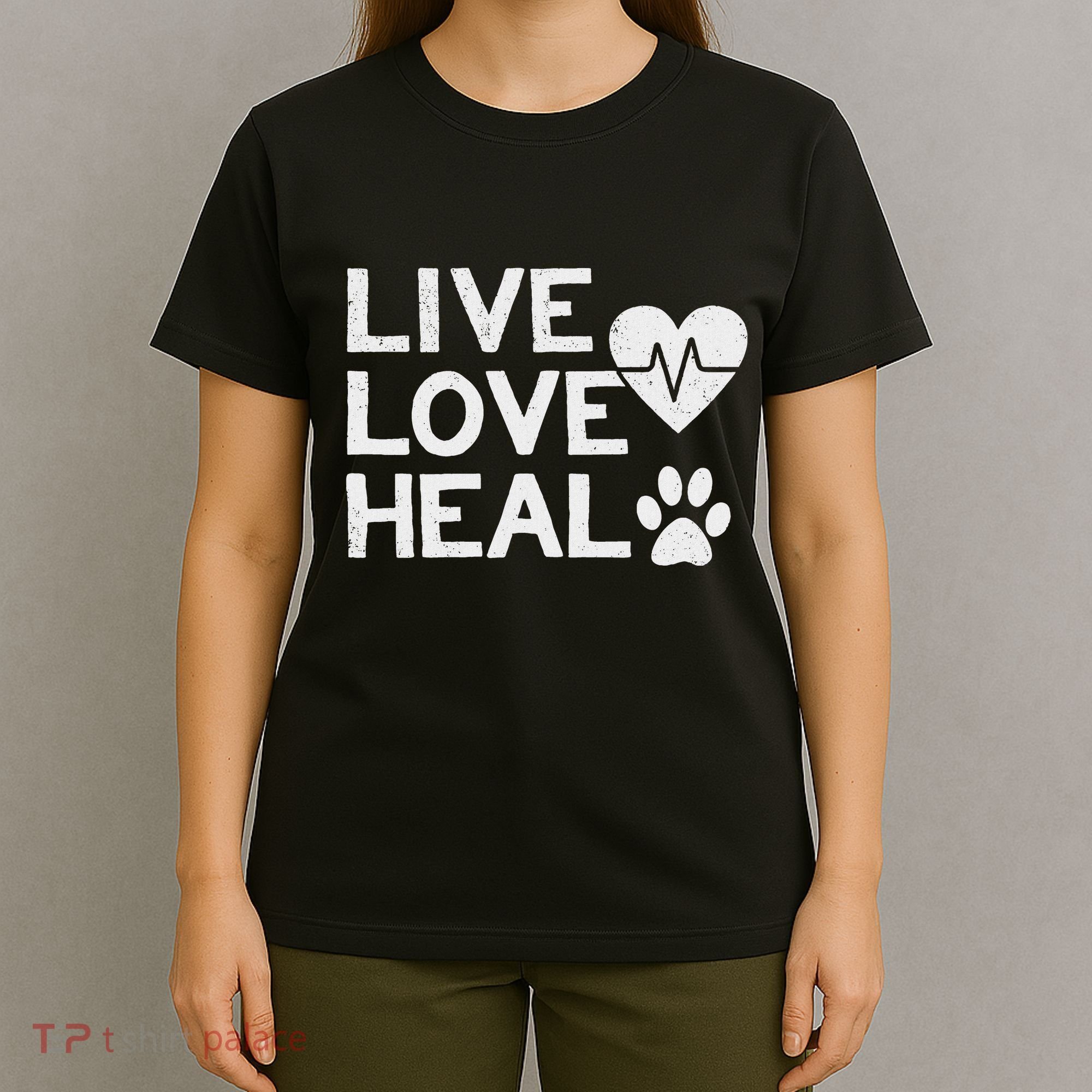Funny Women And Veterinarian Tech Appreciation Gift T-Shirt