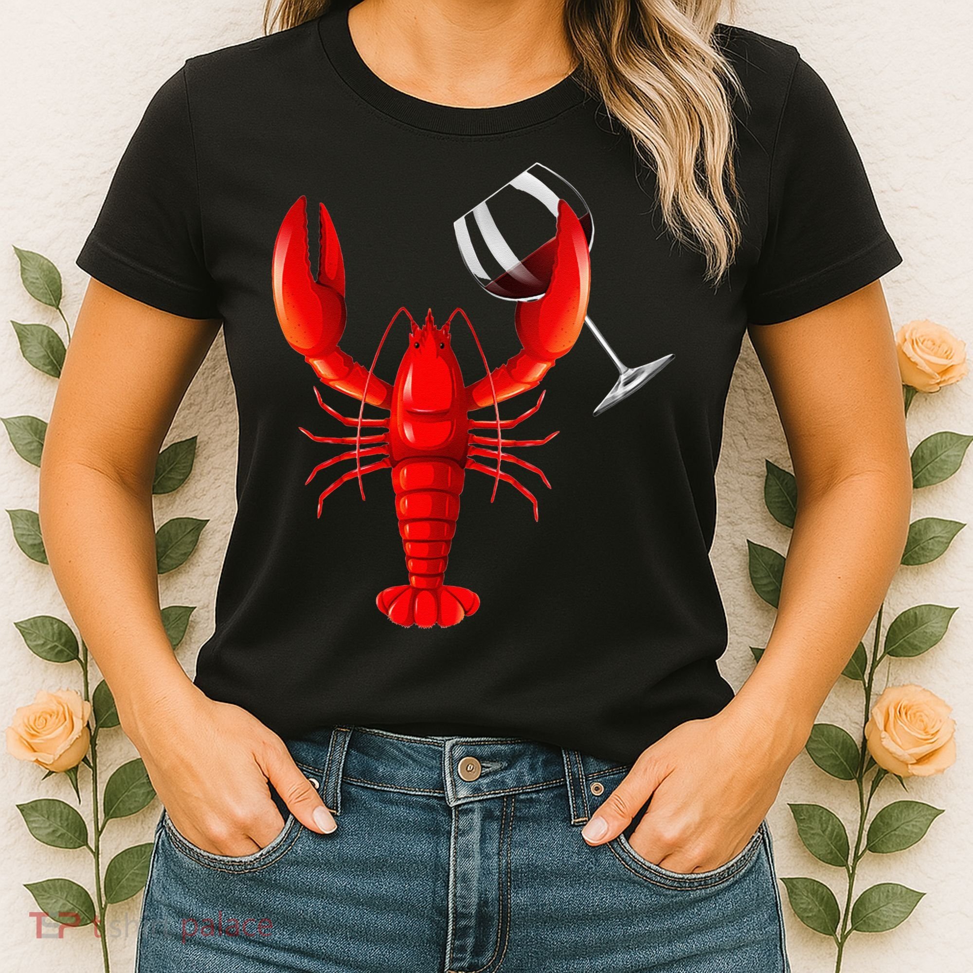 Funny Wine Drinking Lobster Red Crawfish Wine Lovers Gift Women's T-Shirt
