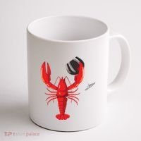 Funny Wine Drinking Lobster Red Crawfish Wine Lovers Gift Coffee Mug thumb 1