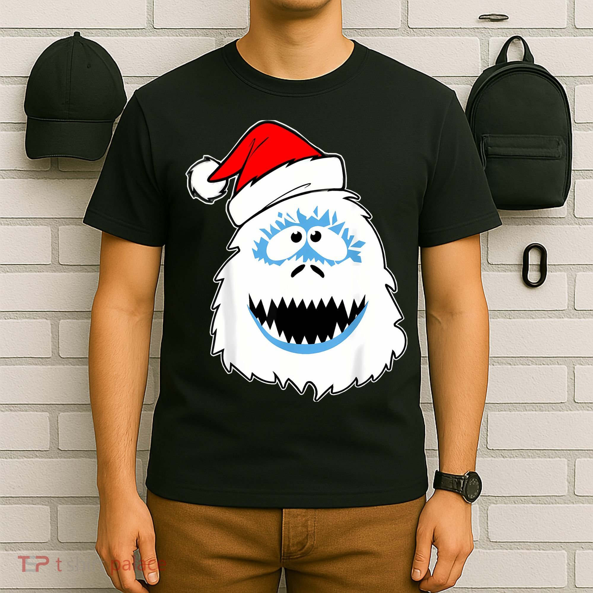 Funny Xmas Abominable Snowman Bigfoot Yeti Retro Christmas T-Shirt