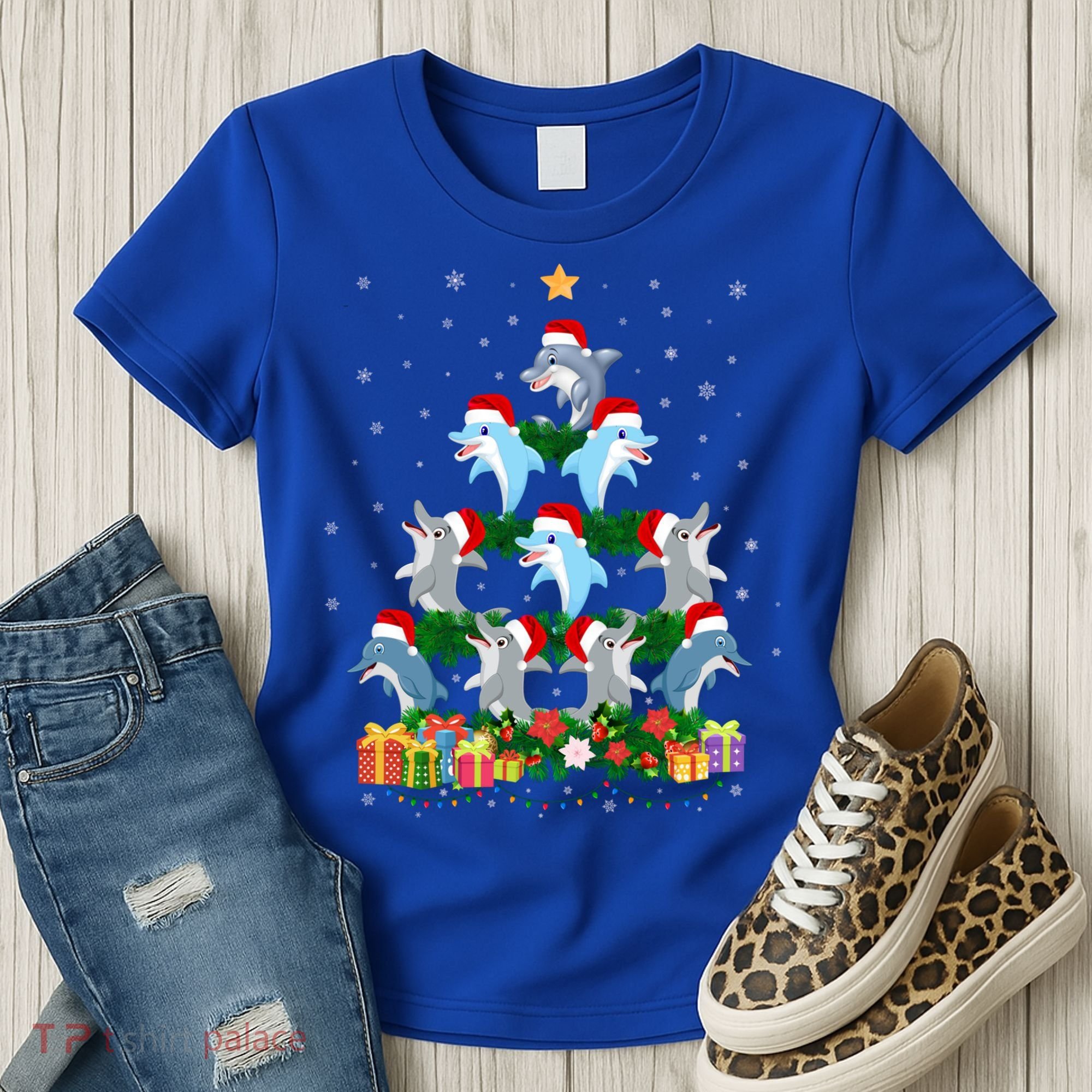 Funny Xmas Outfit For Dolphin Lovers Ugly Christmas Sweater Cool Gift Women's T-Shirt