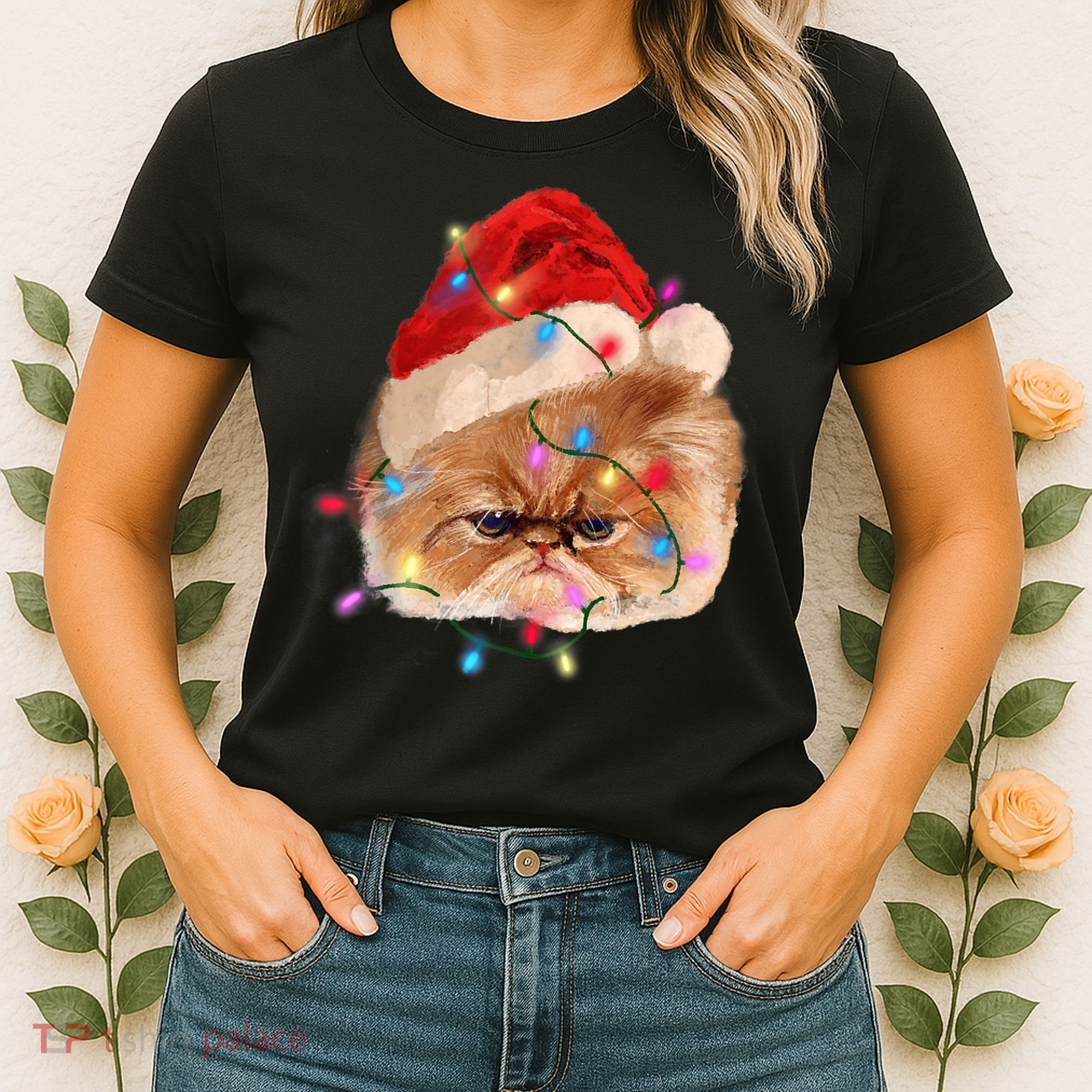 Funny Xmas Persian Cat Christmas Lights Adorable Face Fluffy TShirt Women's T-Shirt