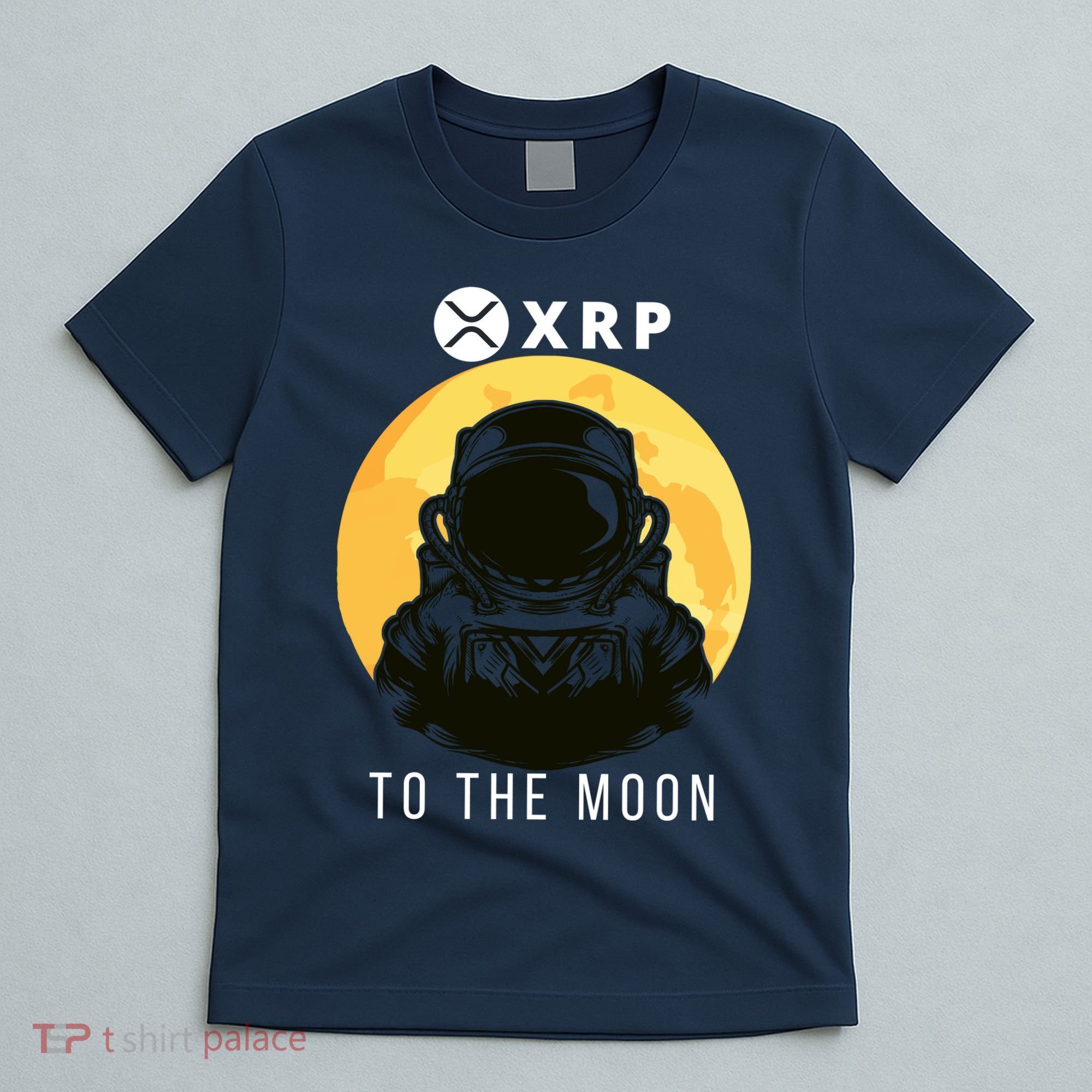 Funny XRP To The Moon Cryptocurrency Ripple Gift XRP Blockchain Crypto Trader T-Shirt
