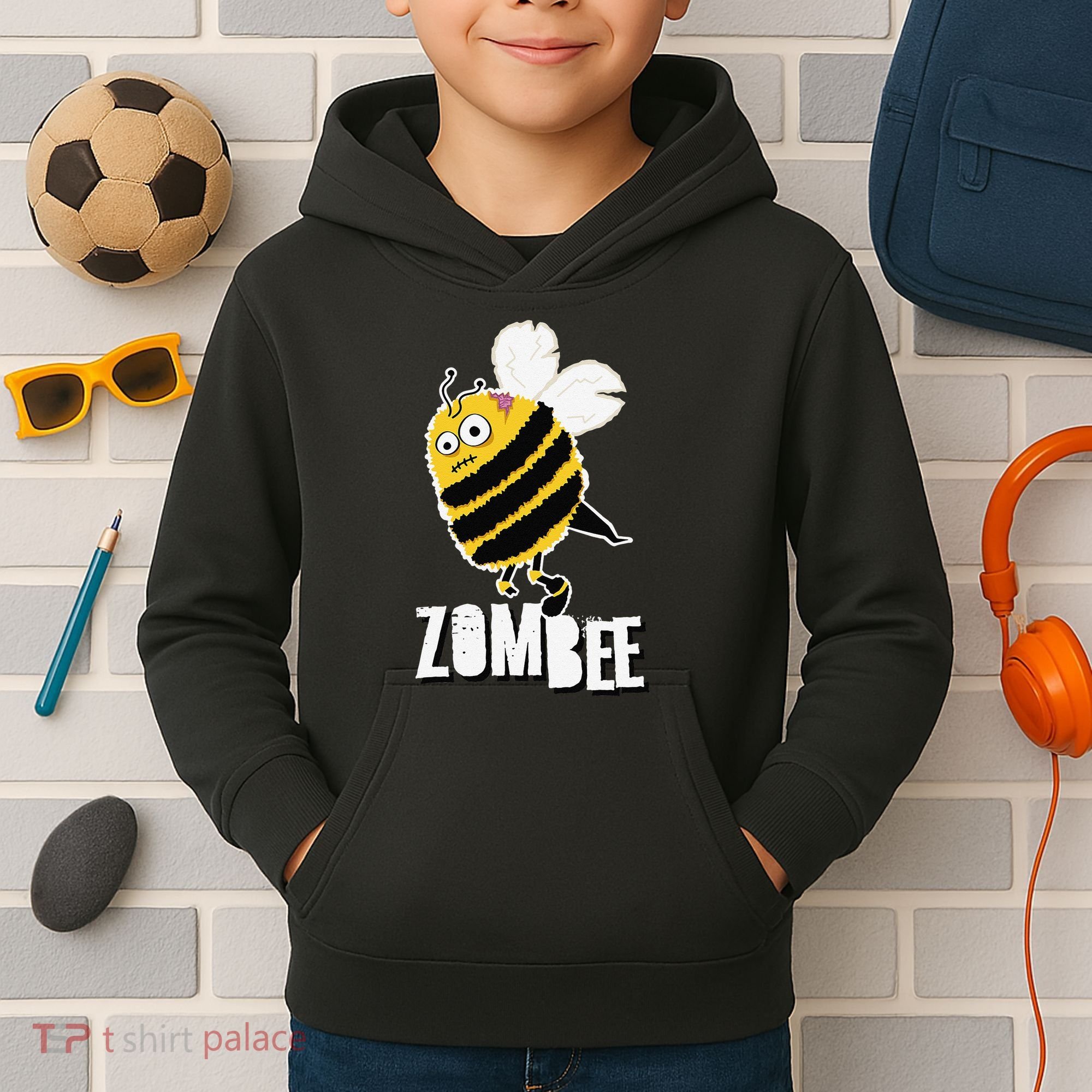 Funny Zombee Bee Zombie Halloween Bumblebee Brain Spooky Pun Kids Hoodie