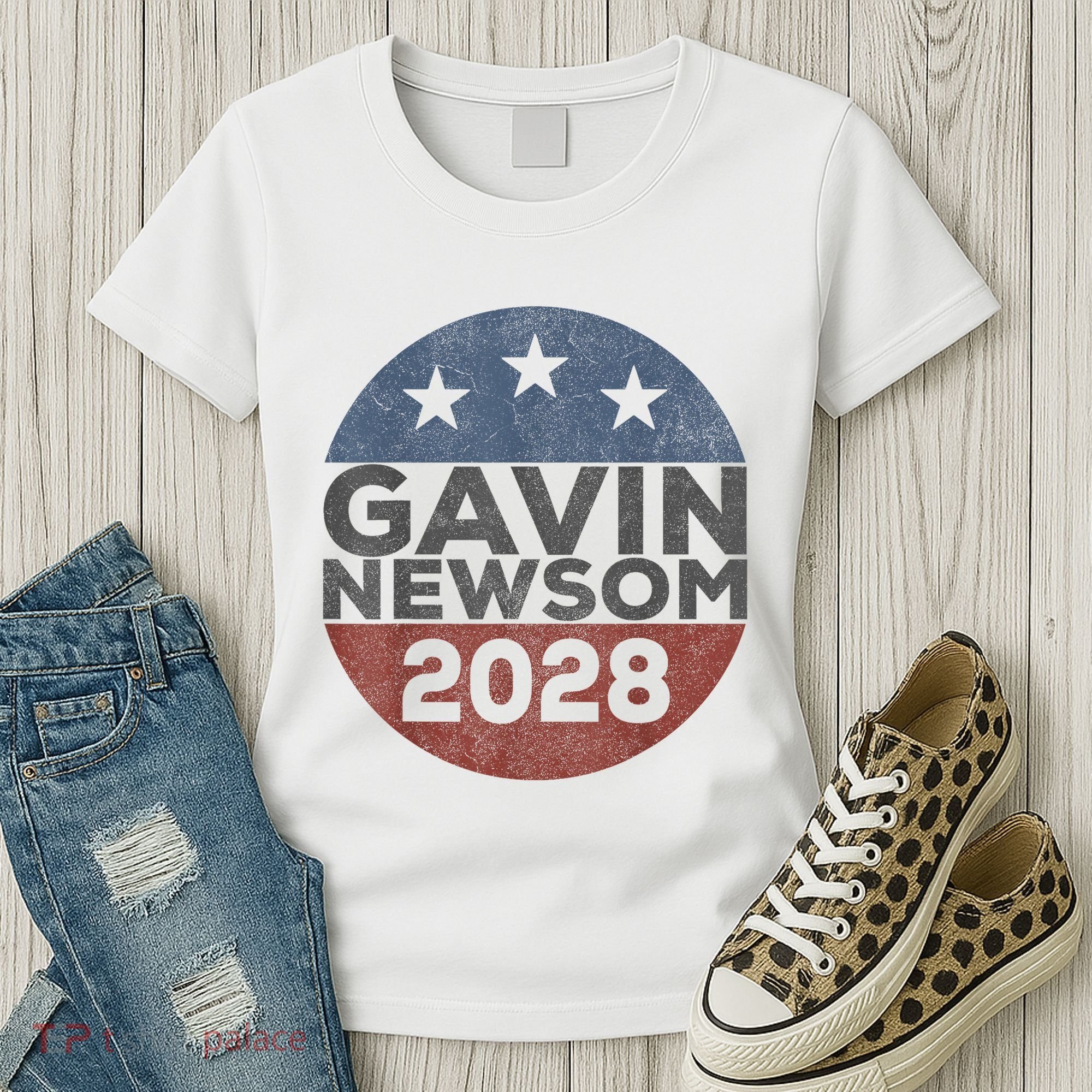 Gavin 2028 Retro Gavin Newsom For President 2028 Women's T-Shirt
