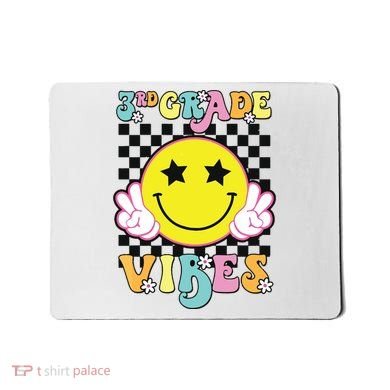 Girl 3rd Grade Vibes Smile Face Back To School Third Grade Mousepad