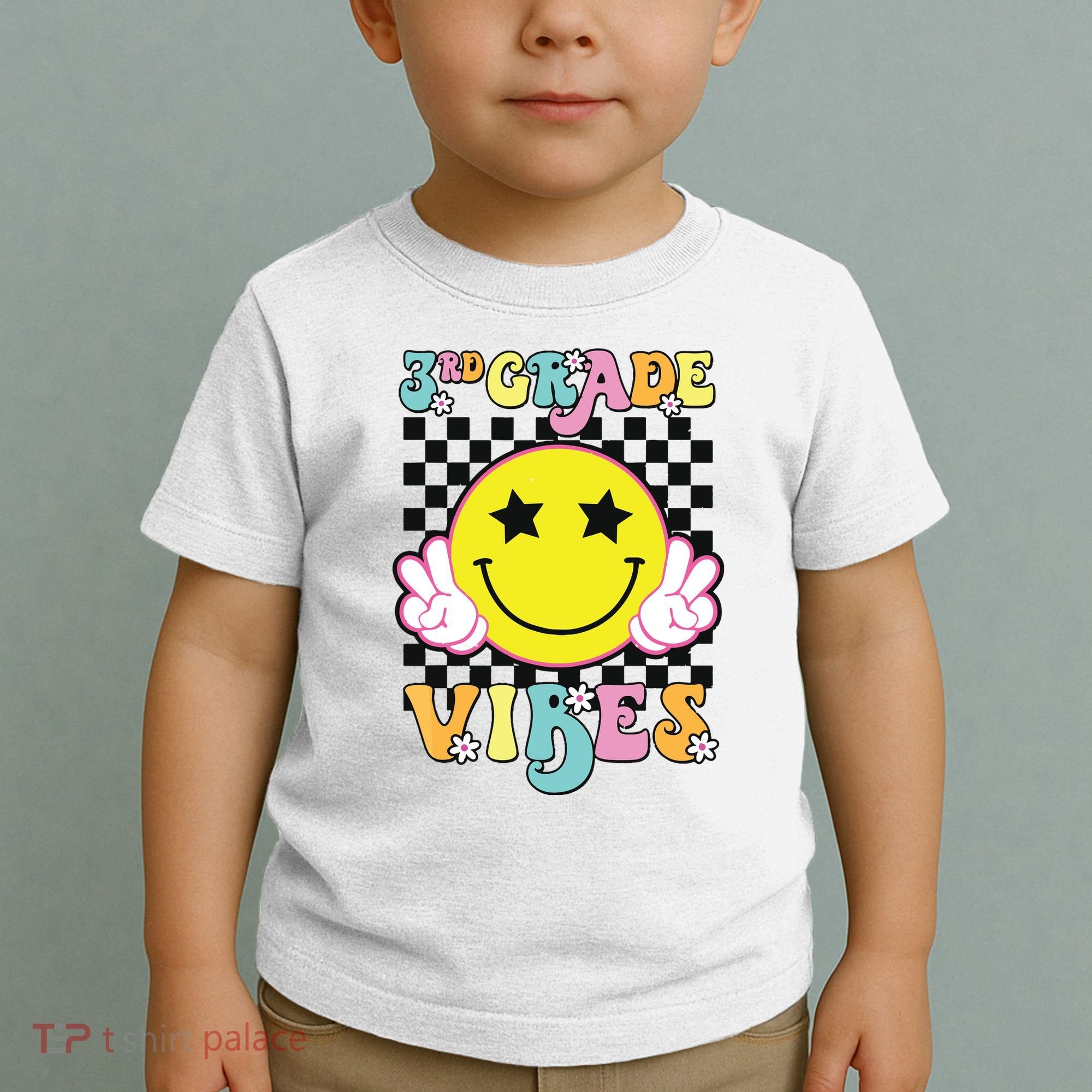 Girl 3rd Grade Vibes Smile Face Back To School Third Grade Toddler T-Shirt