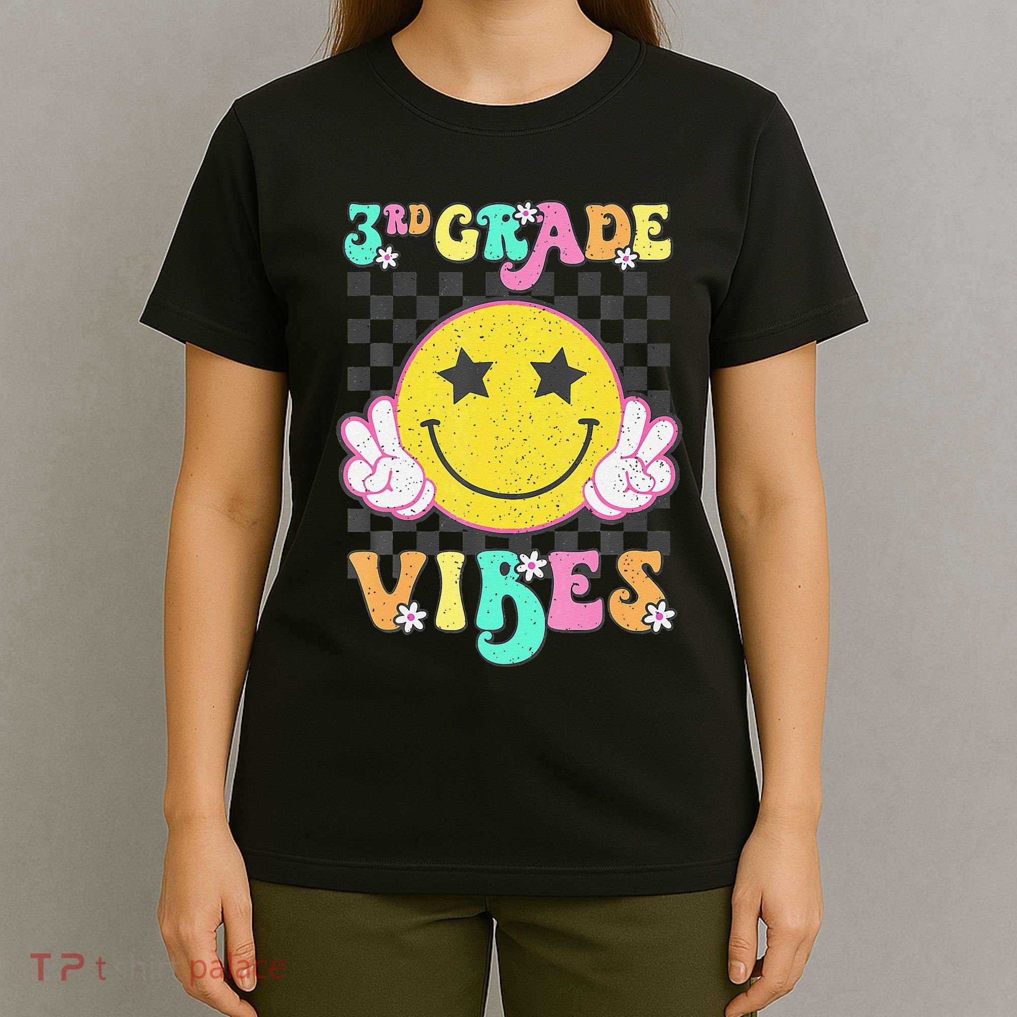 Girl 3rd Grade Vibes Smile Face Back To School Third Grade Gift T-Shirt