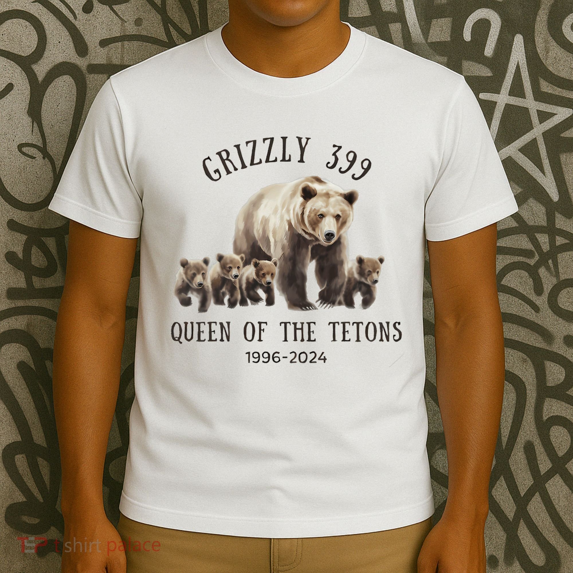 Grizzly 399 Queen Of The Tetons National Park Bear T-Shirt