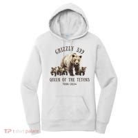 Grizzly 399 Queen Of The Tetons National Park Bear Women's Hoodie thumb 0