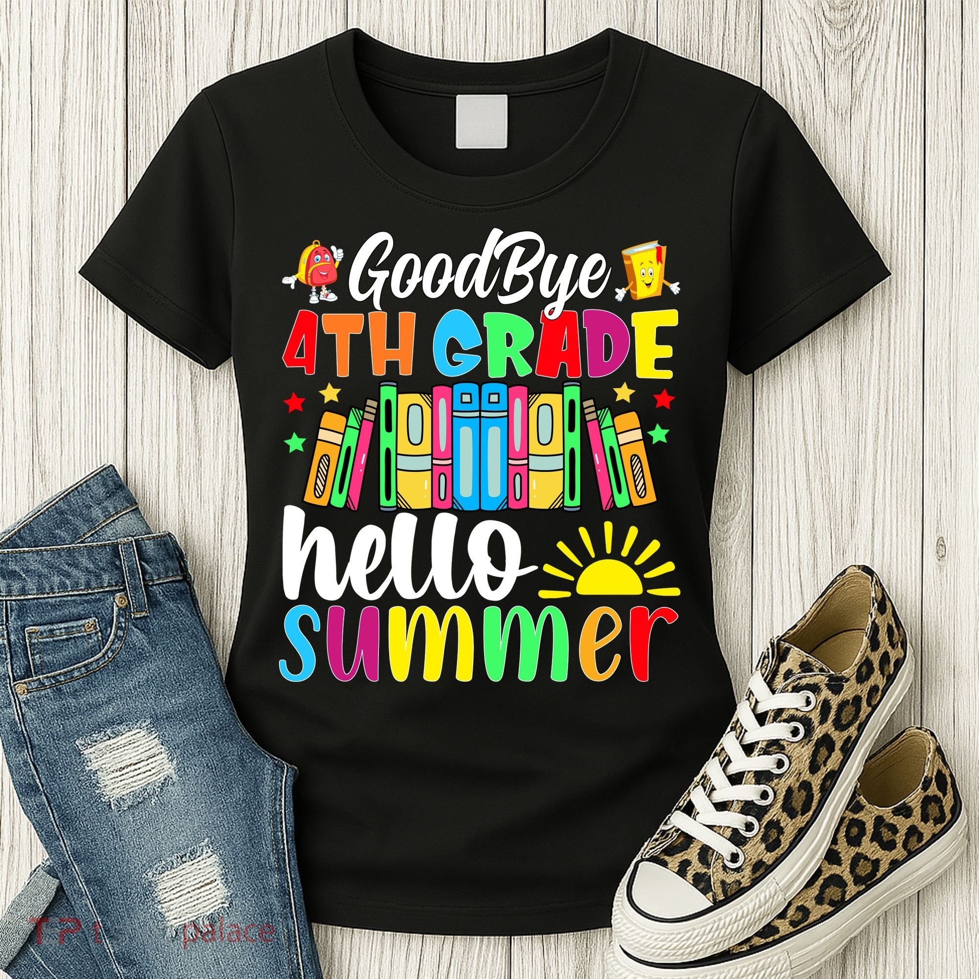 Goodbye 4th Grade Hello Summer Last Day Of School Women's T-Shirt