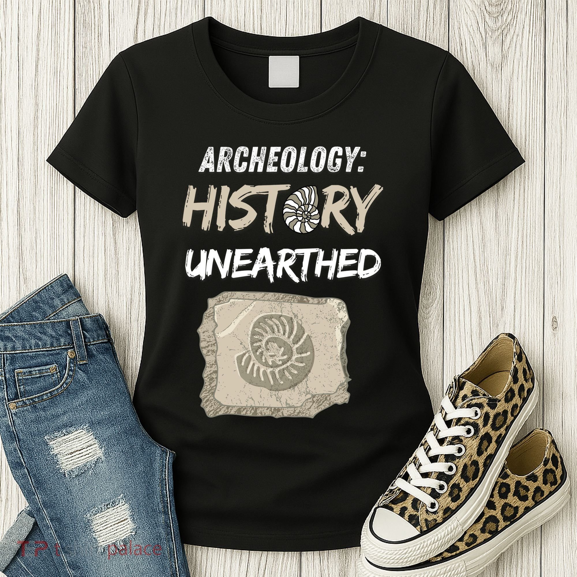 Gift Archeology Archeologists Archeologist Student Women's T-Shirt