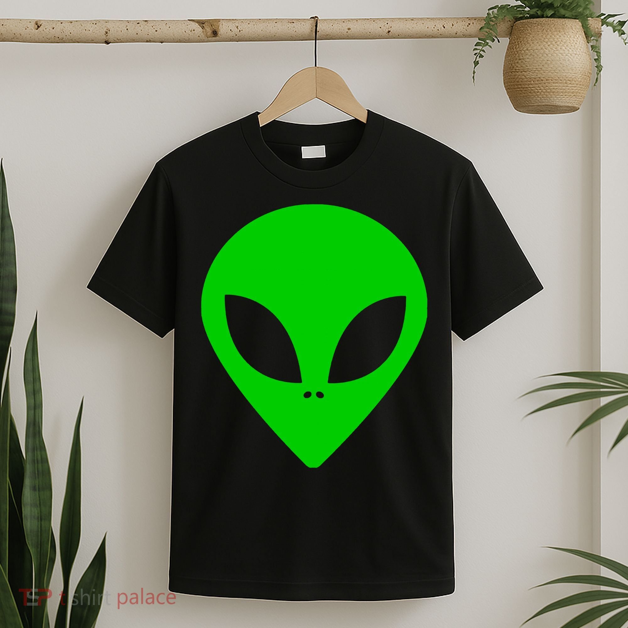 Green Alien Face Green T-Shirt