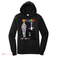 Giraffe Autism Seeing The World From A Different Angle Gift Women's Hoodie thumb 0