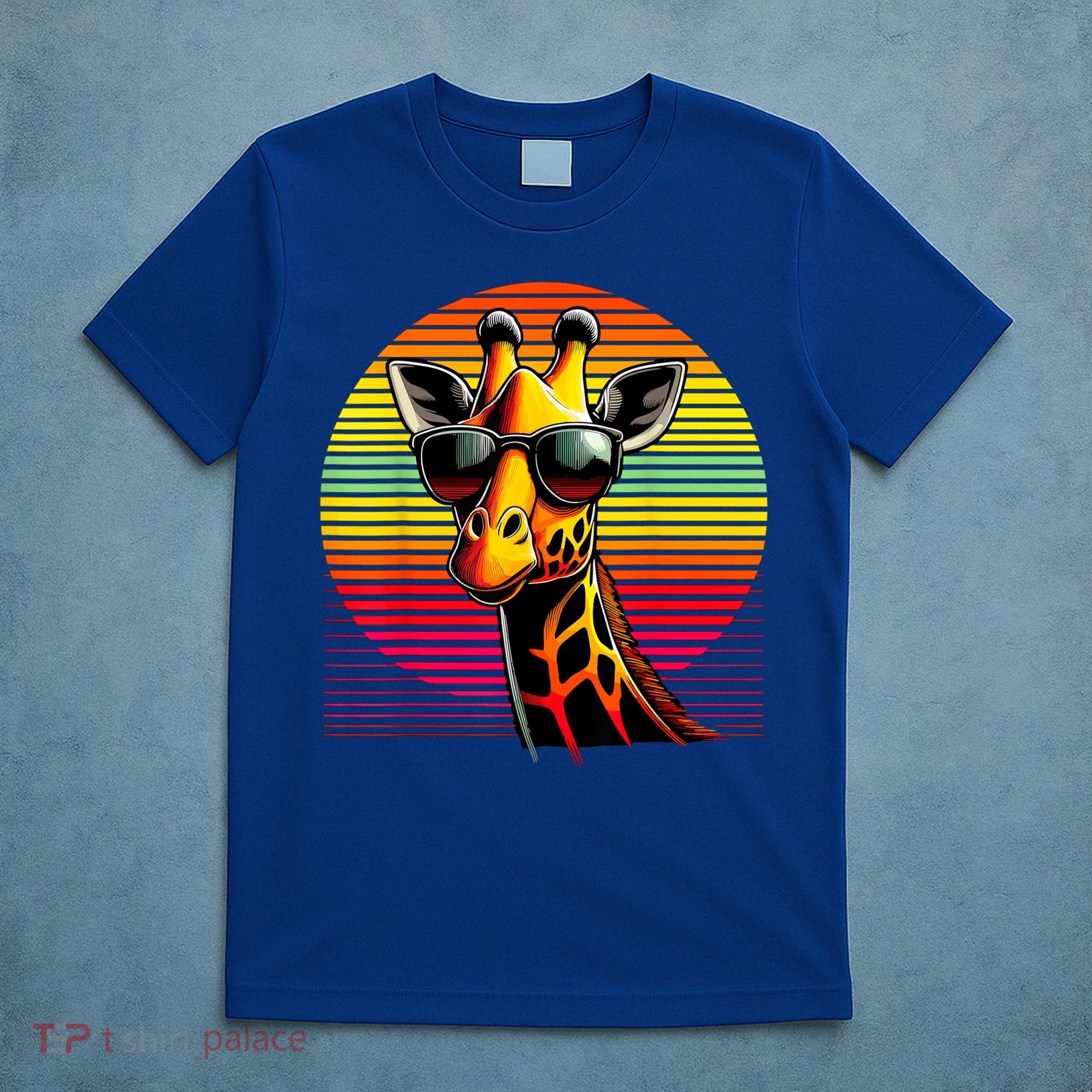 Giraffe Animal Vintage Sunglasses Giraffe T-Shirt