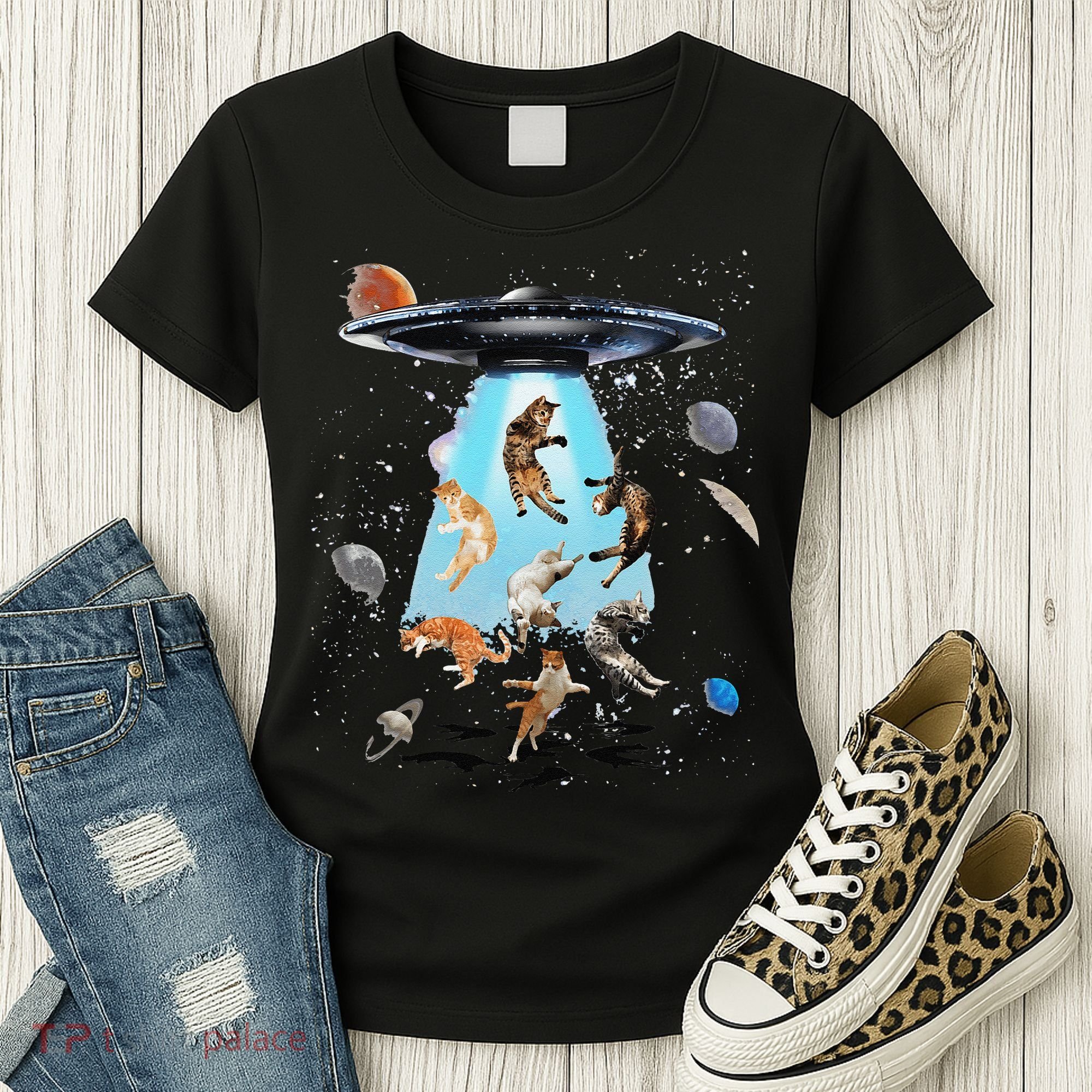 Galaxy Cat Cat UFO Funny Cat Cat Graphic Cat Owner Women's T-Shirt
