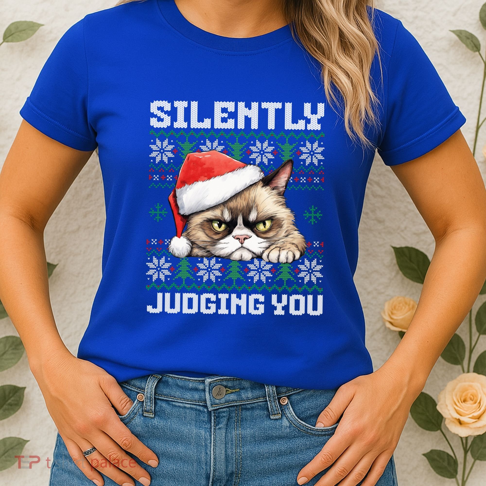 Grumpy Christmas Cat Ugly Silently Judging You Cat Gift Women's T-Shirt